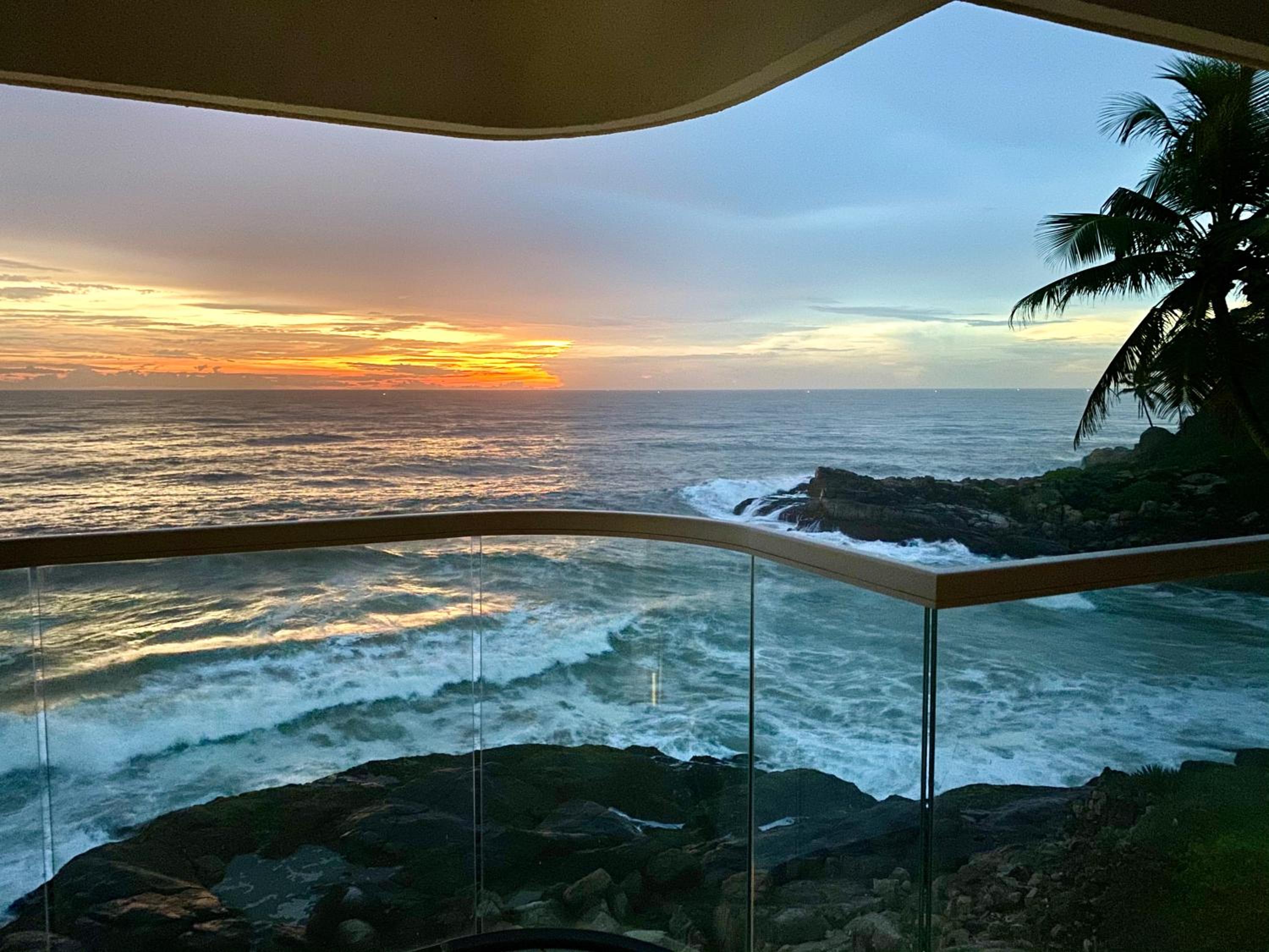 Superior Double or Twin Room with Sea View Superior Double or Twin Room with Sea View