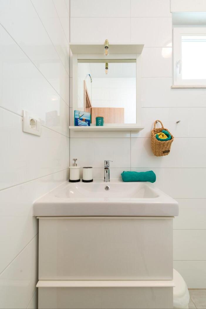 Double Room - Photo 14