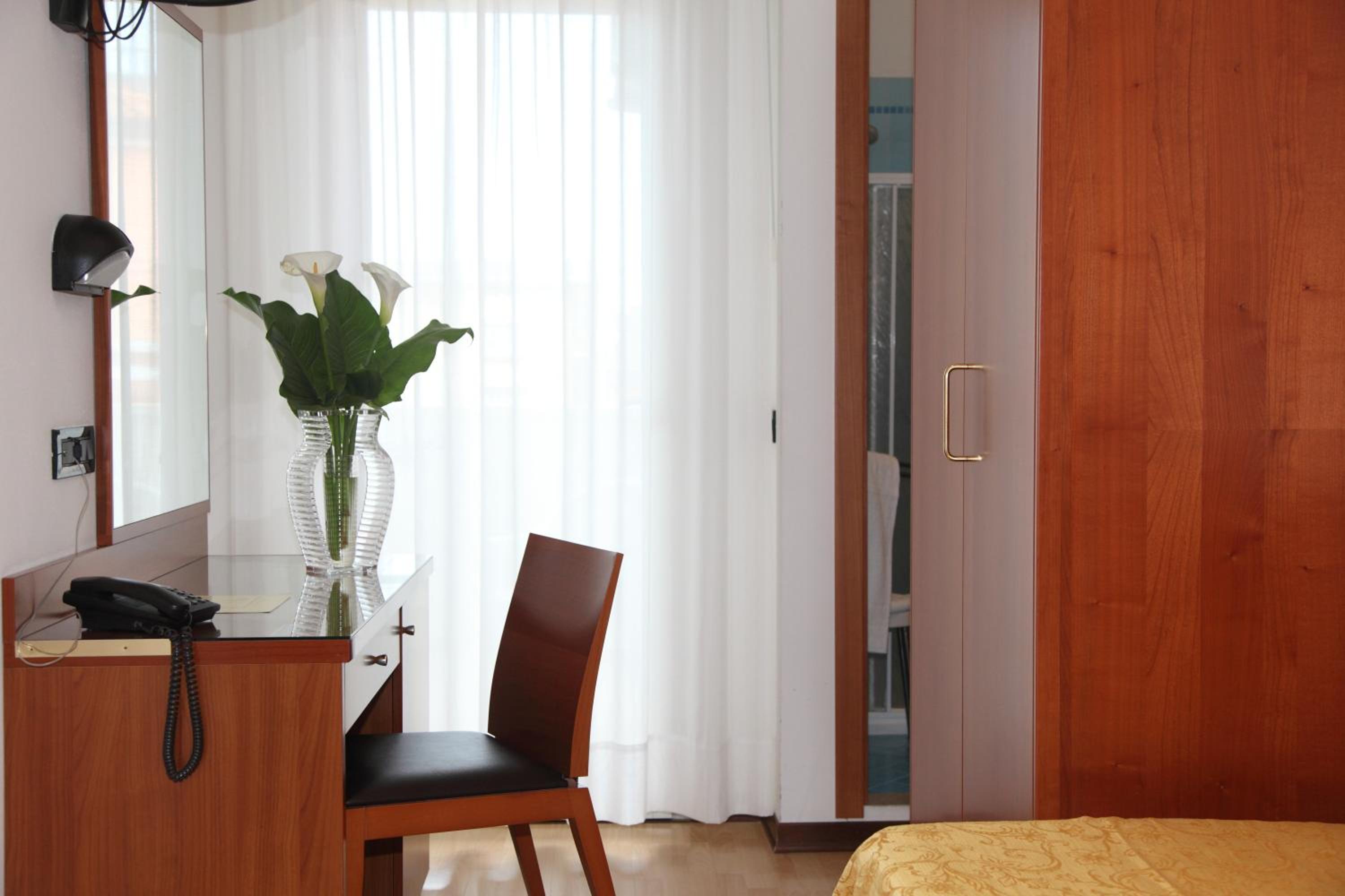 Single Room with Beach Access photo 3