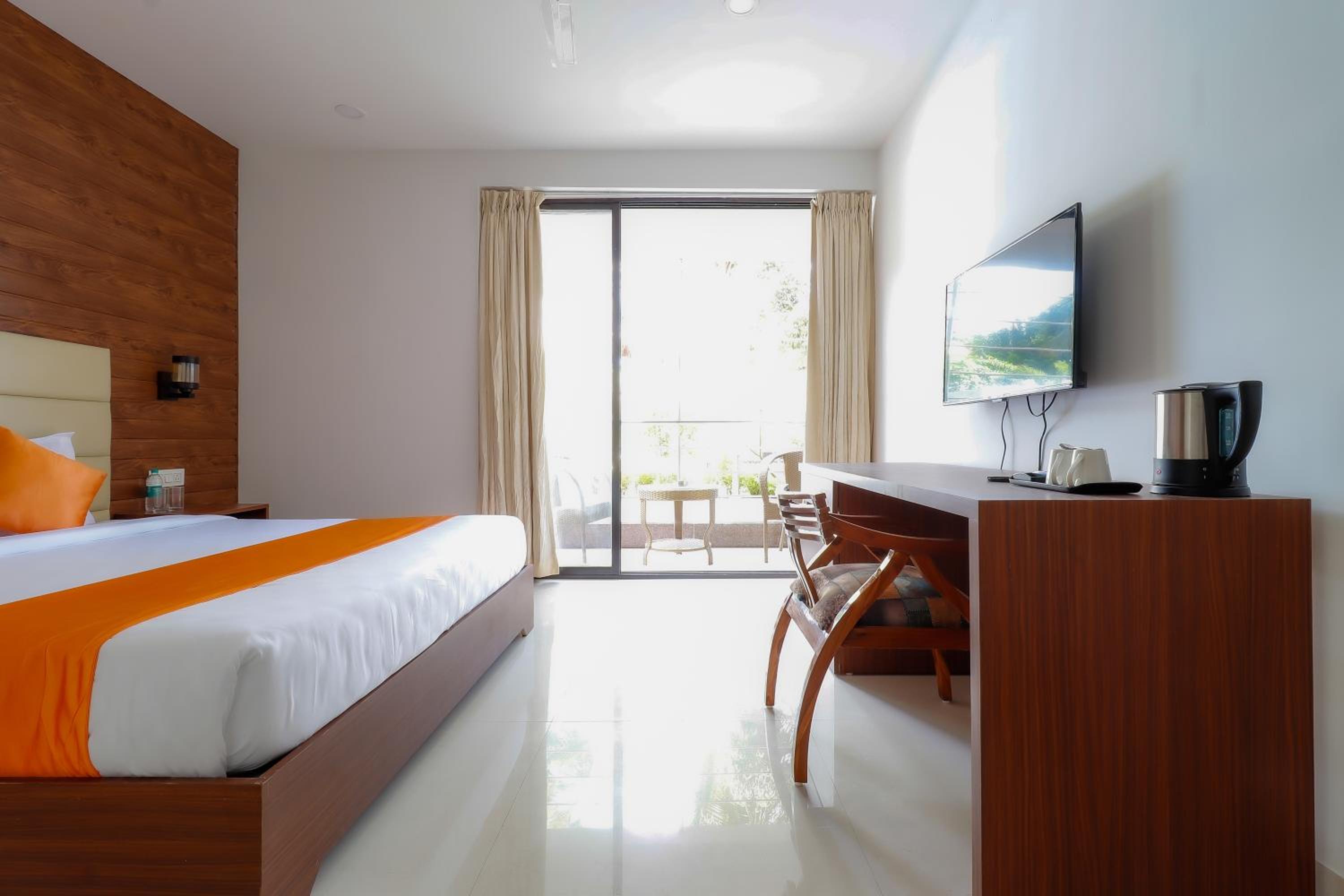 Executive Premium Room with City View photo 3