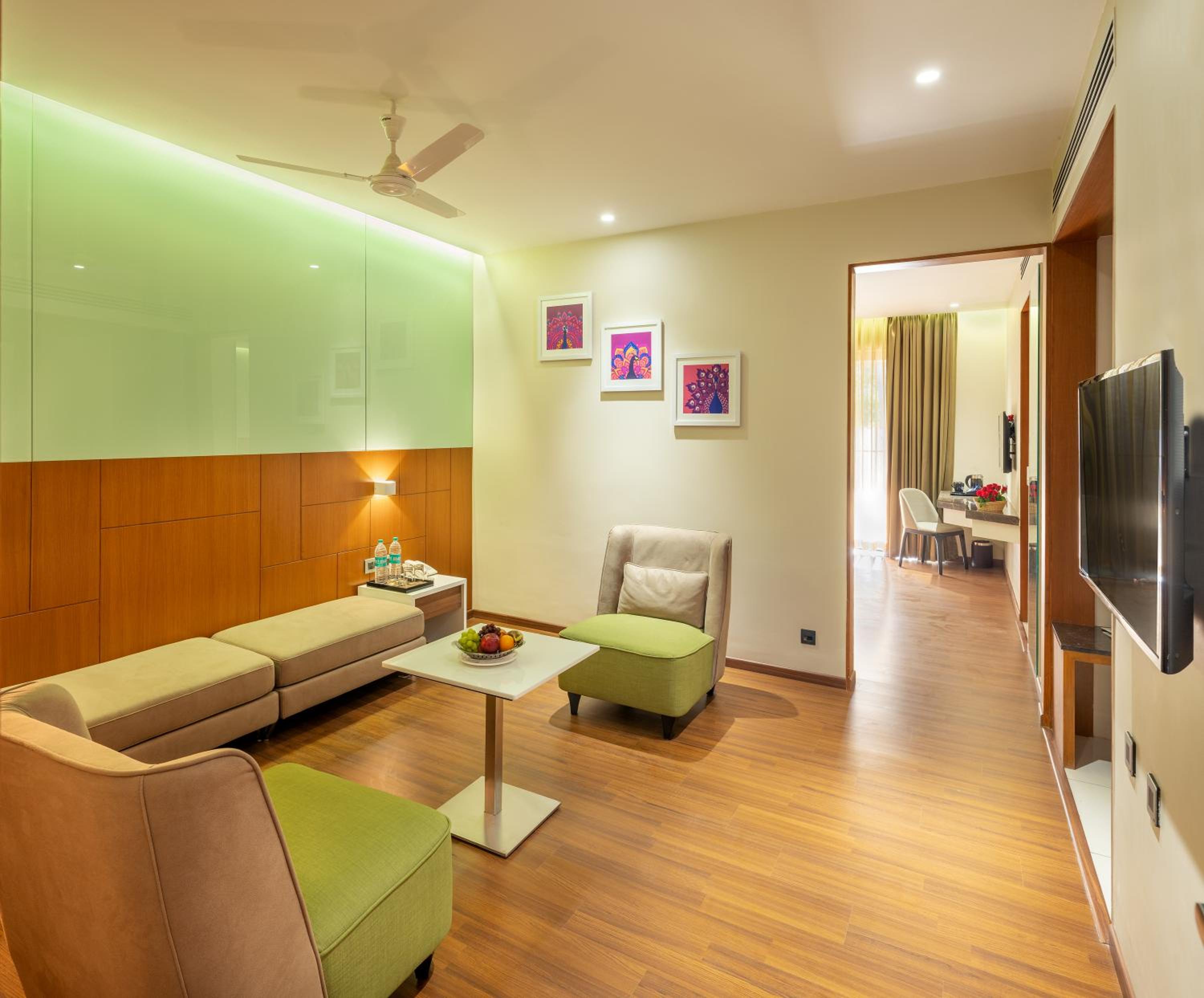 Suite with Balcony photo 3
