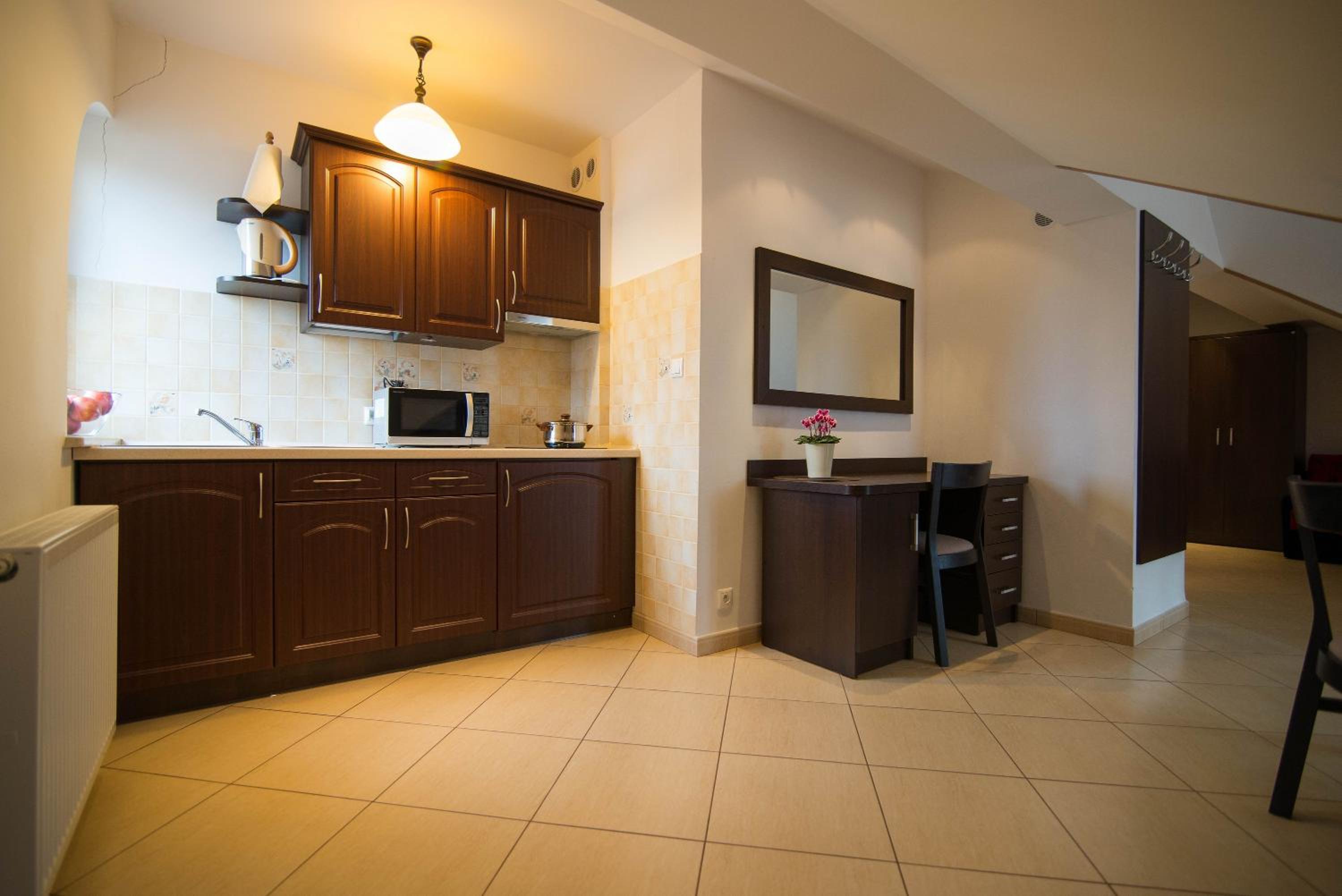 Family Studio photo 2