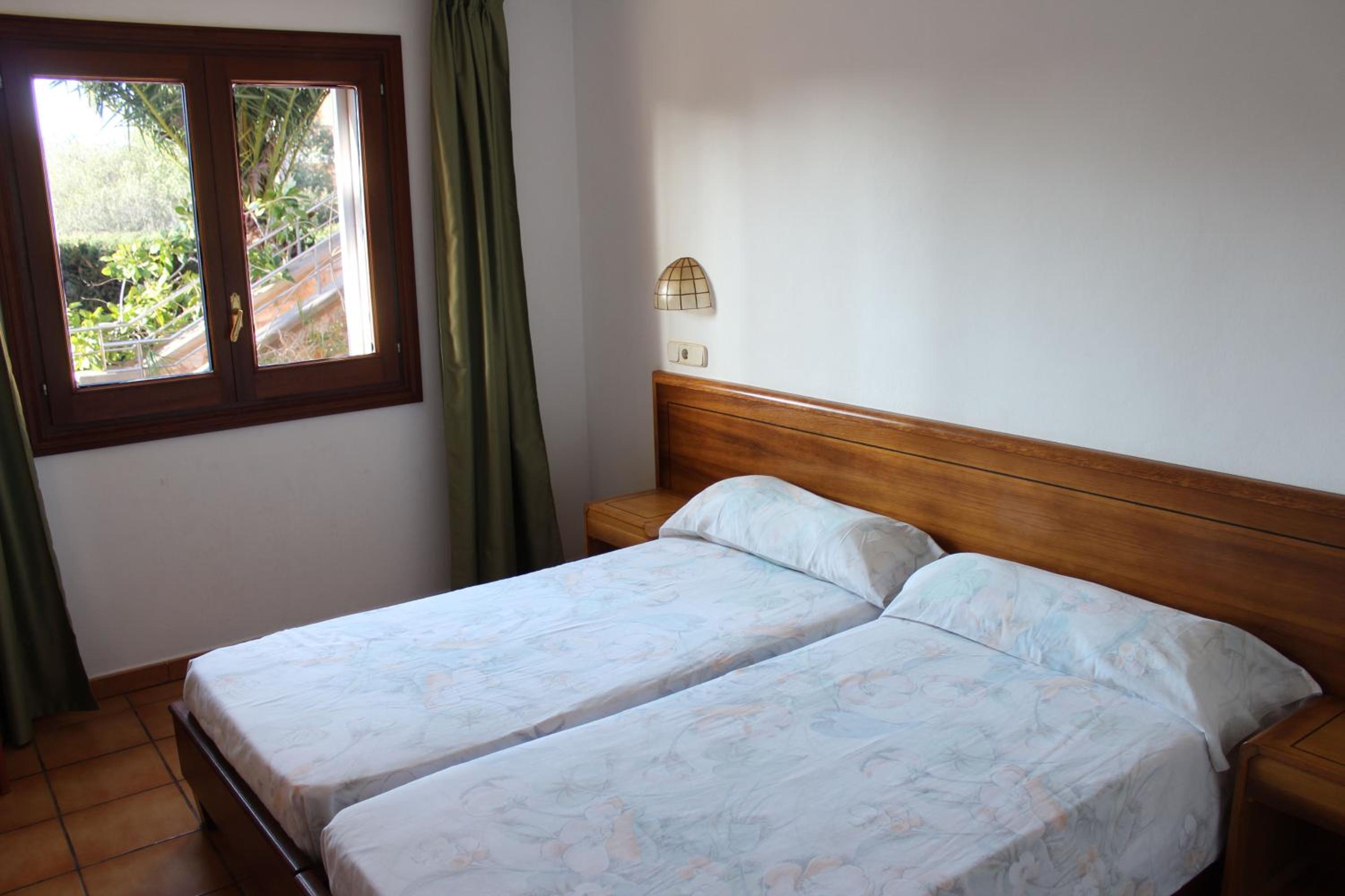 Apartamento de Cuatro Habitaciones