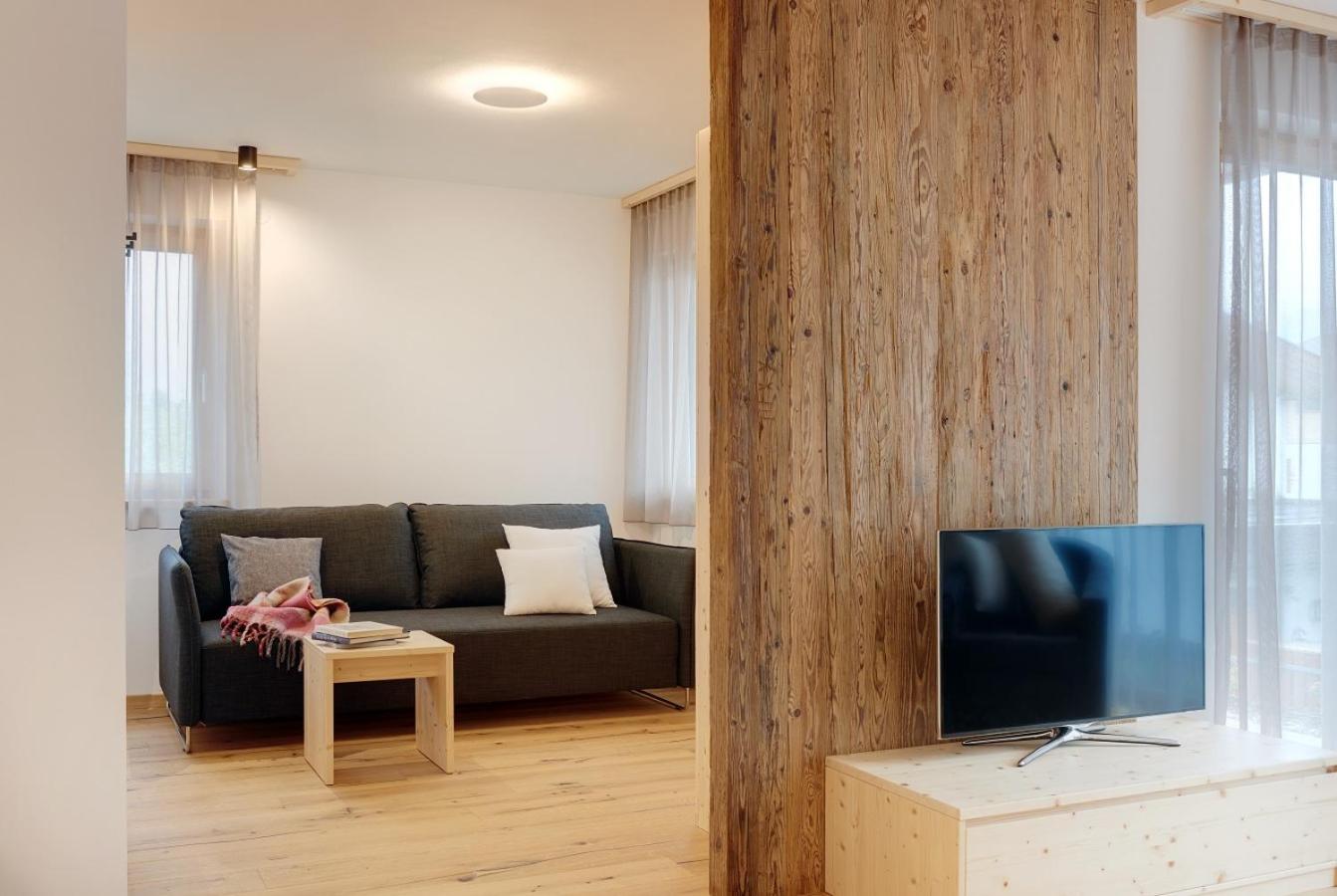Apartment photo 3