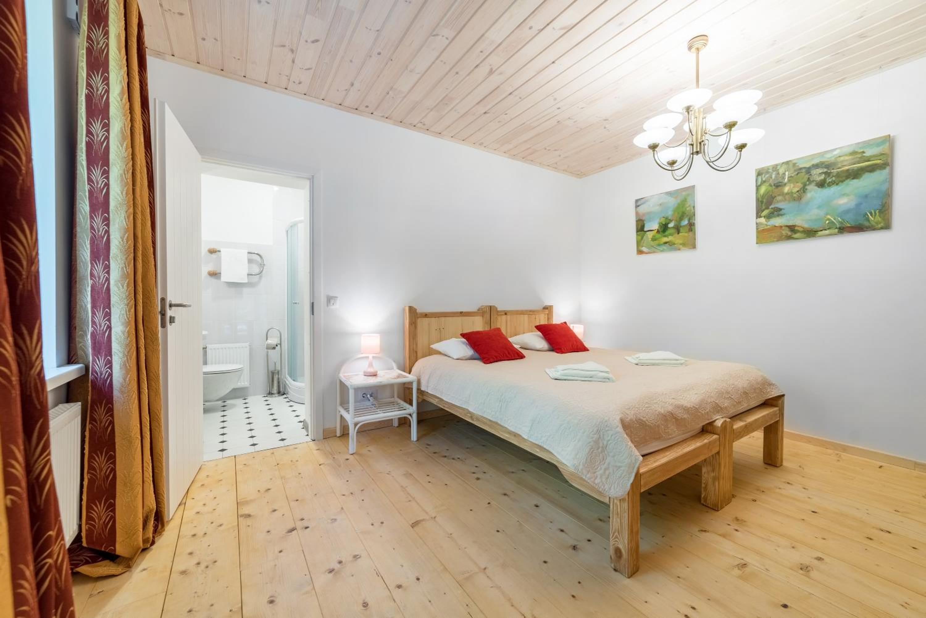 Double or Twin Room with Shower - Photo 2