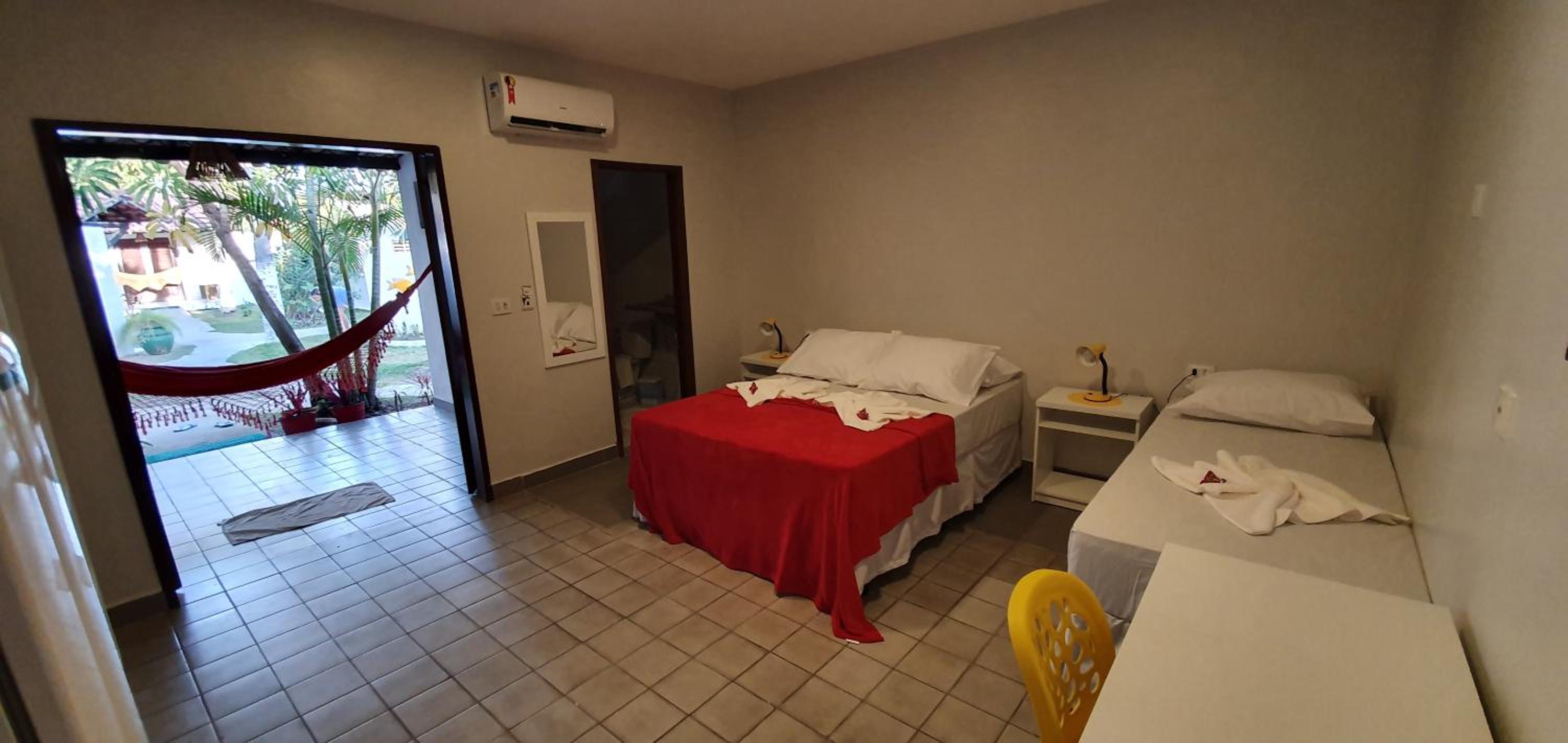 Suite with Balcony - Photo 3