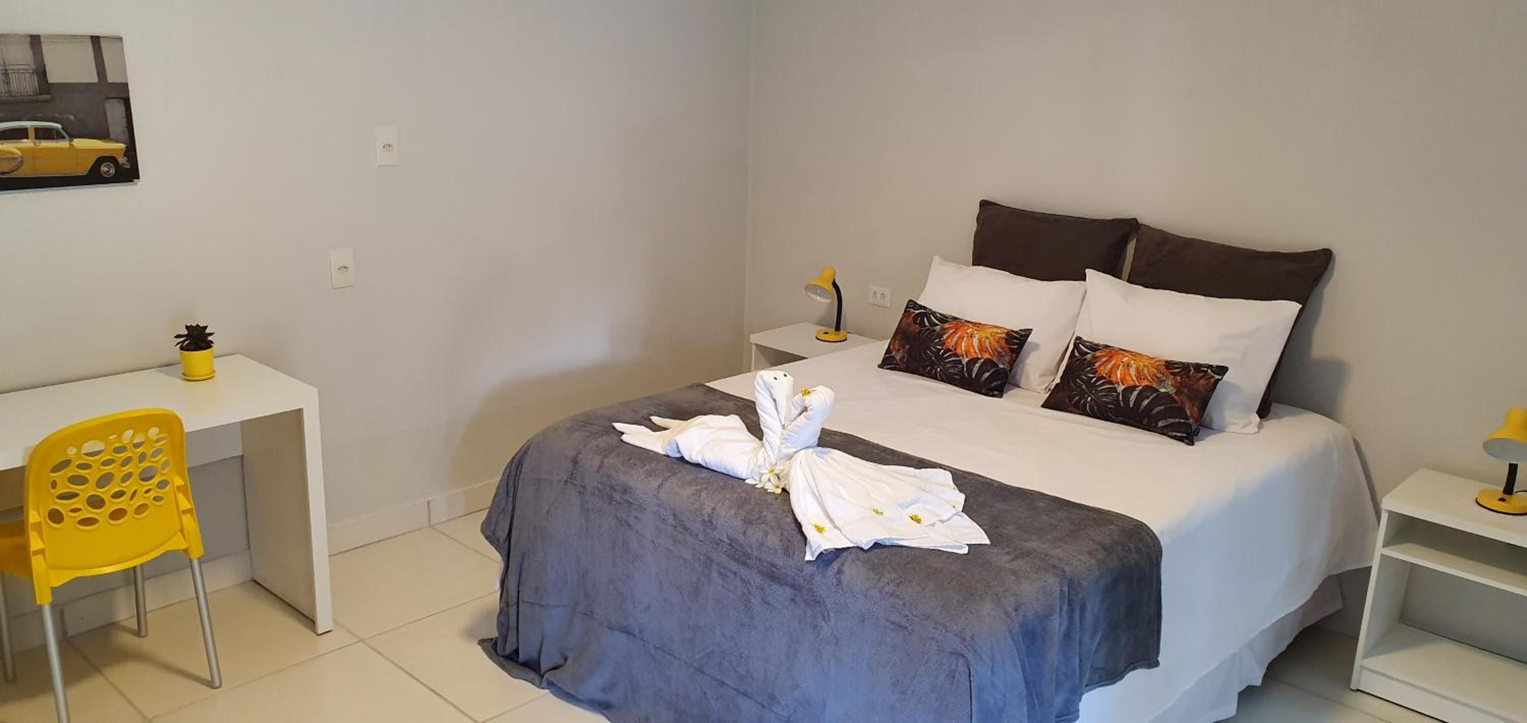 Suite with Balcony - Photo 8
