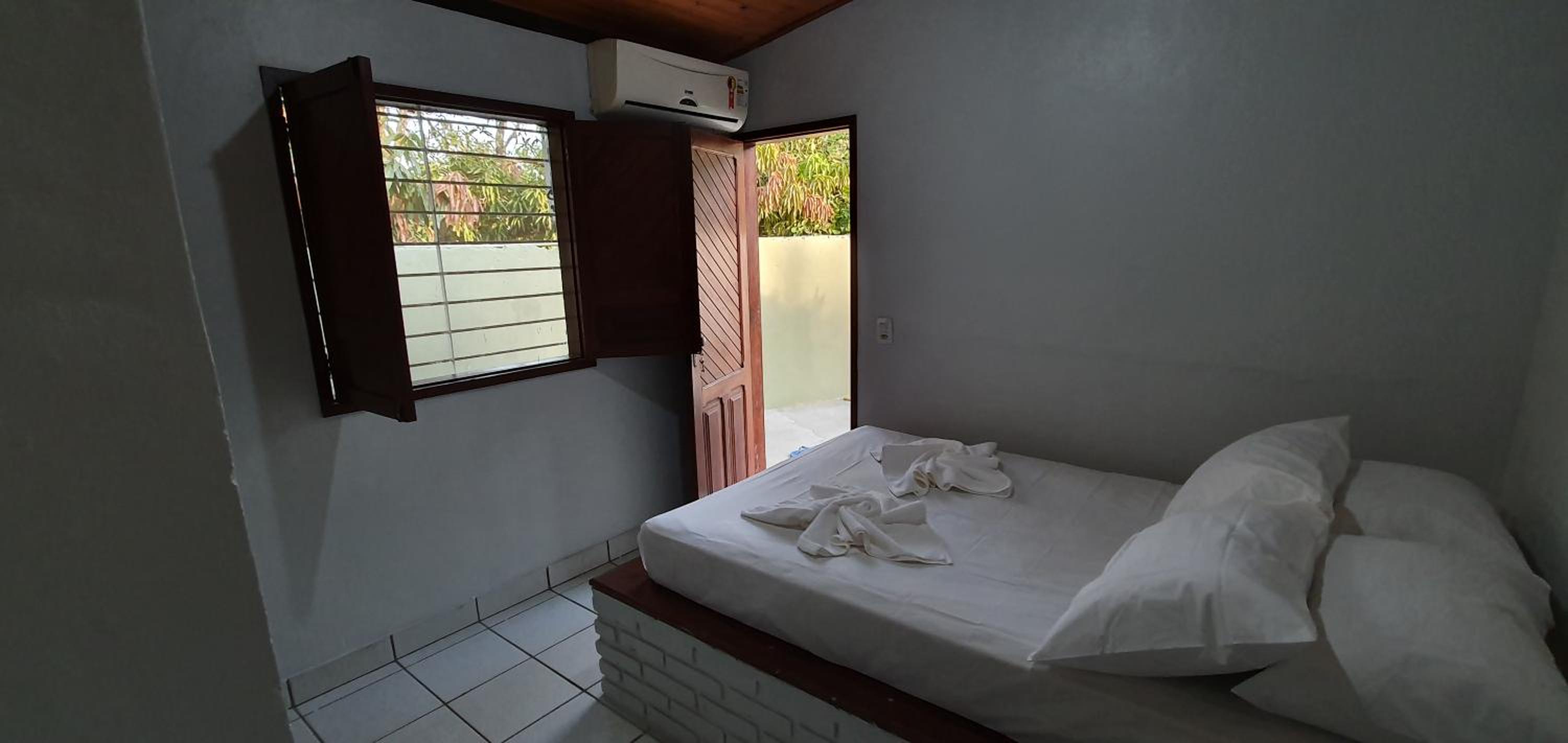 Standard Double Room - Photo 6