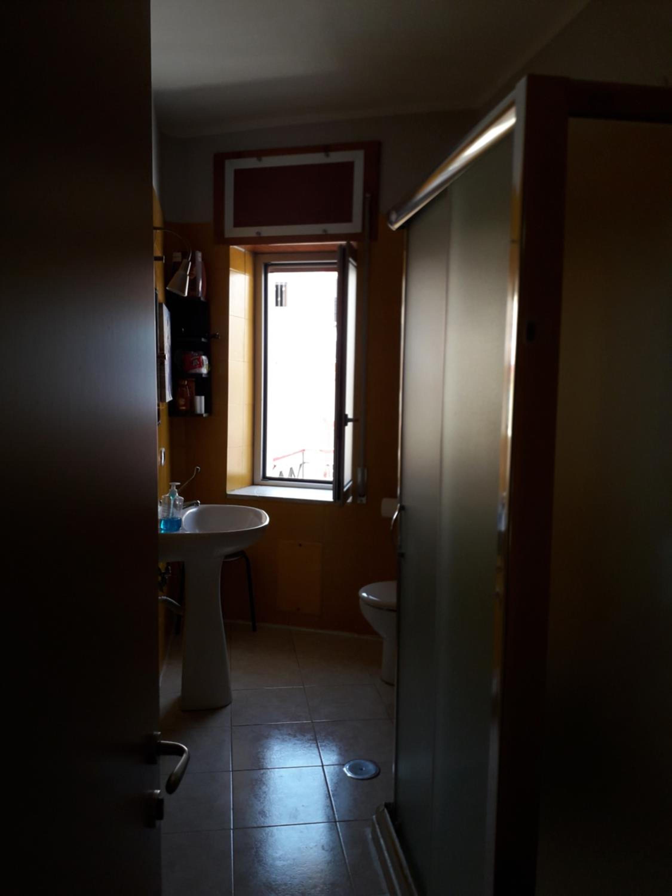 Double Room With Shared Bathroom photo 2