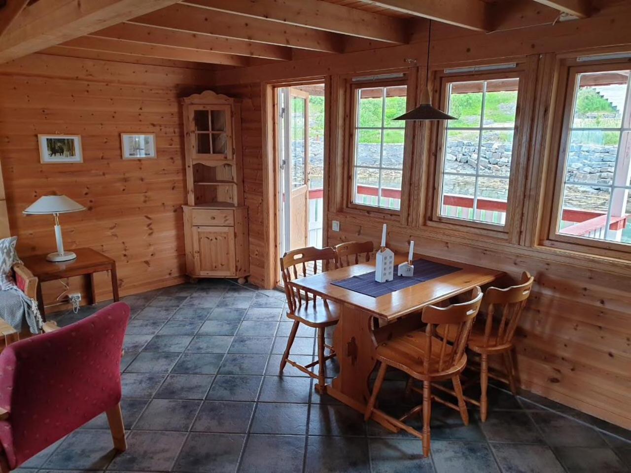 Cabin 5 - Two-Bedroom photo 3