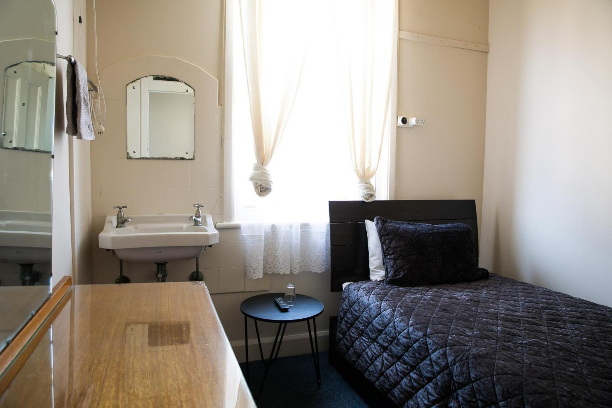 Budget Single Room photo 1