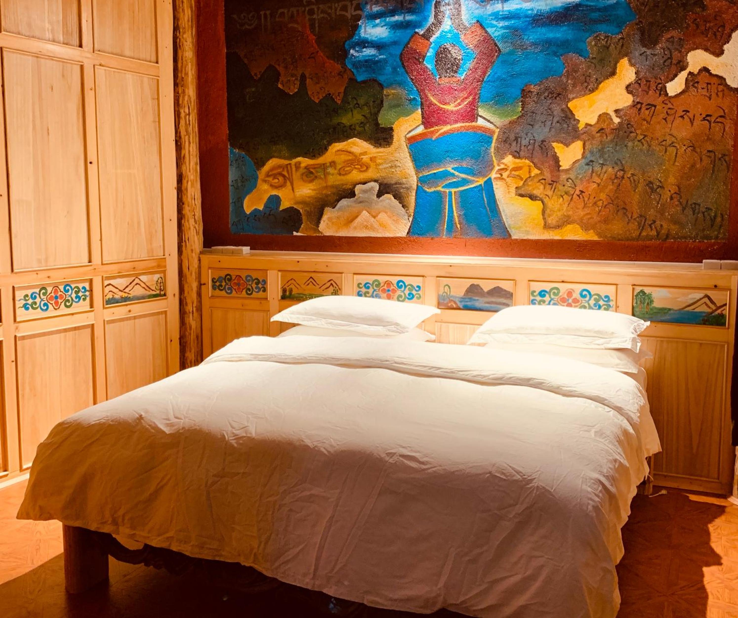 Queen Suite With Spa Bath