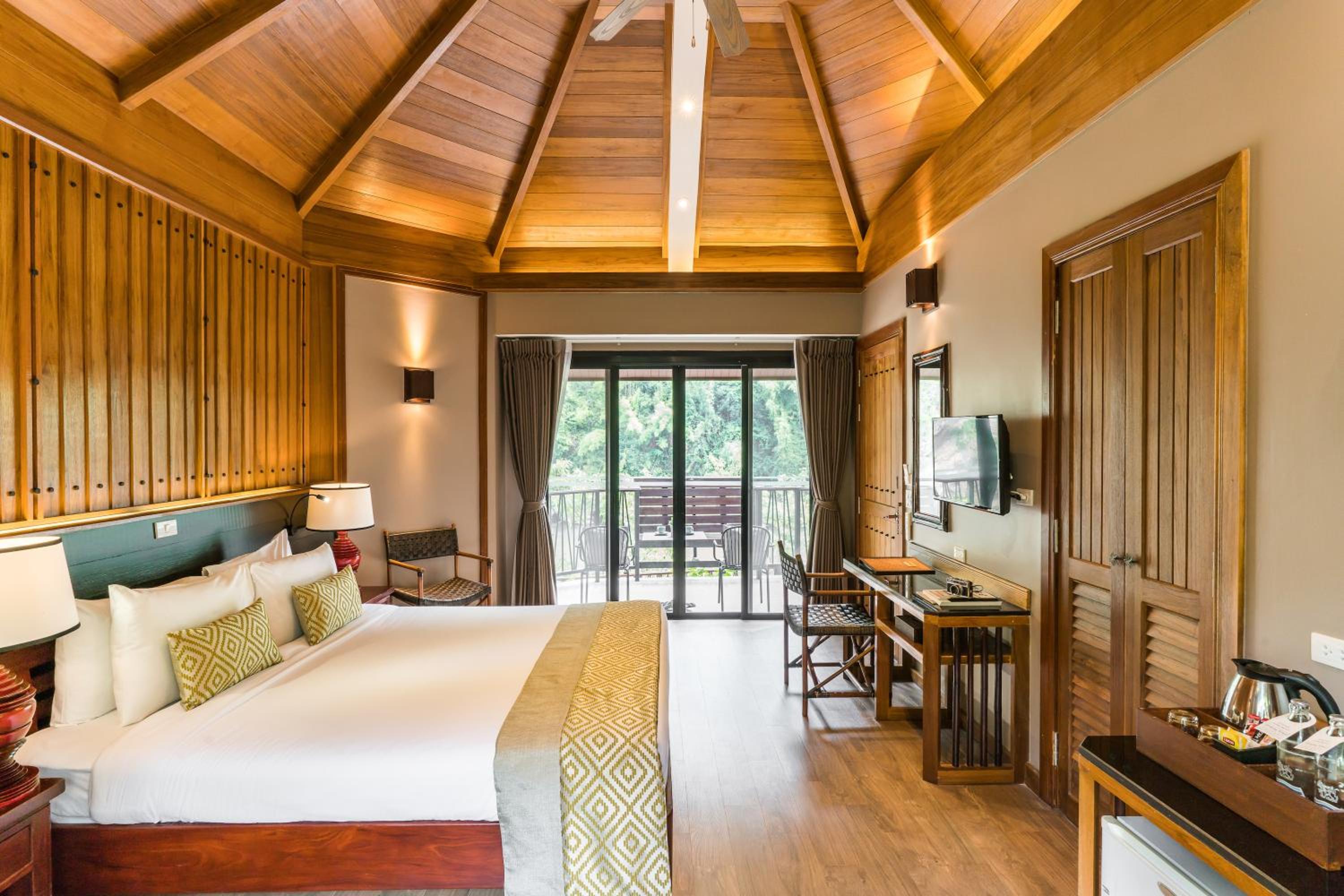 Deluxe Double or Twin Room with River View - Photo 1