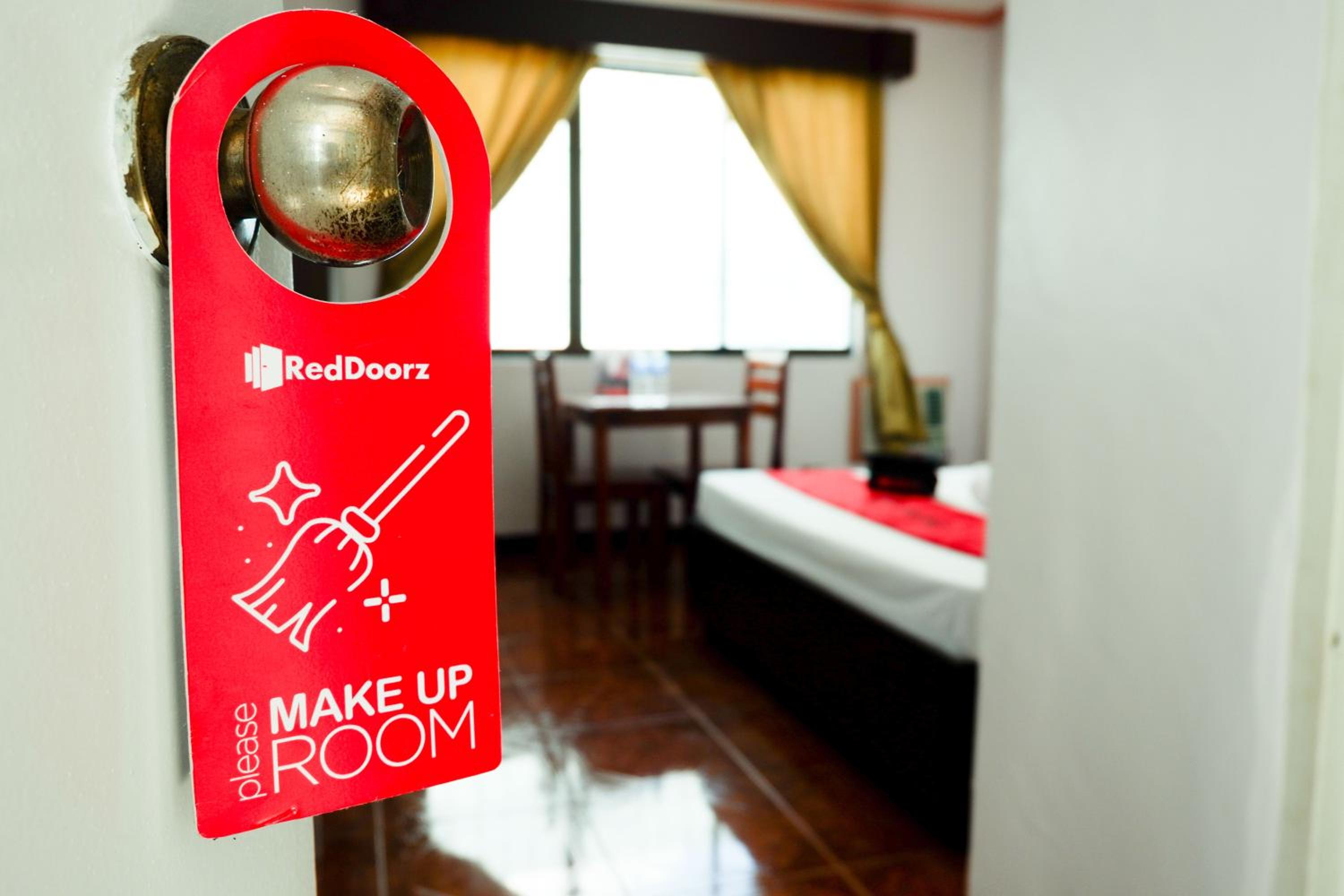 Double Room - Photo 7