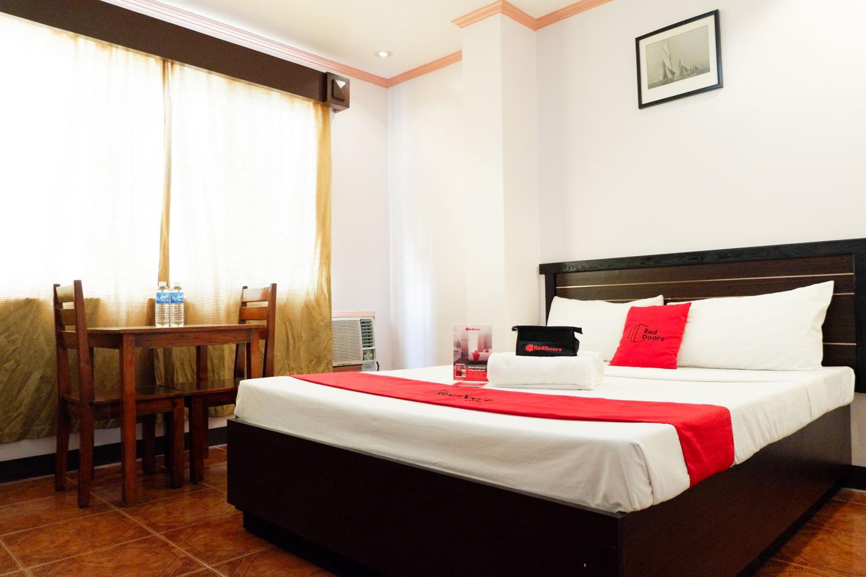Double Room - Photo 2
