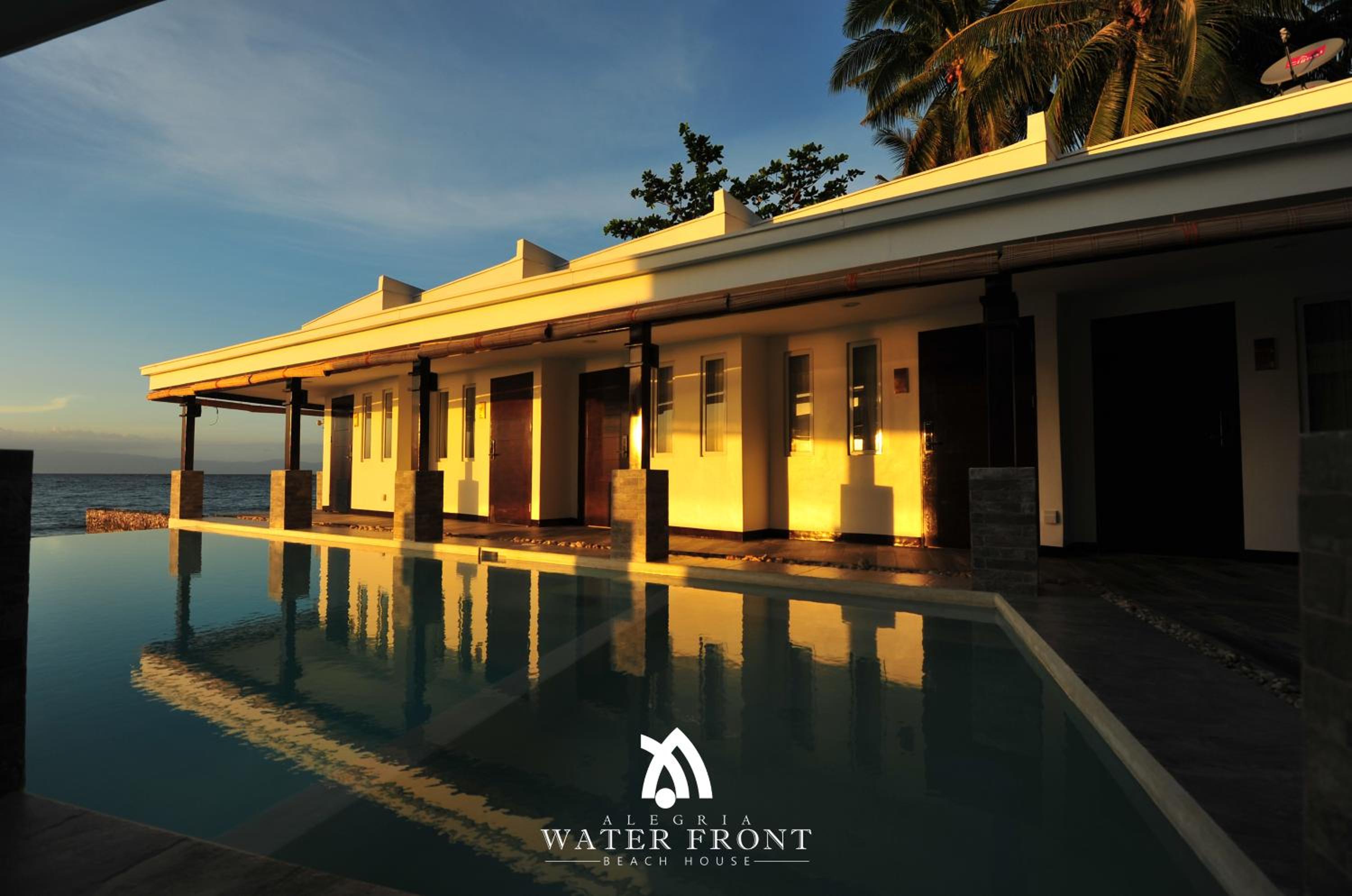 Deluxe Double or Twin Room with Pool View - Photo 4
