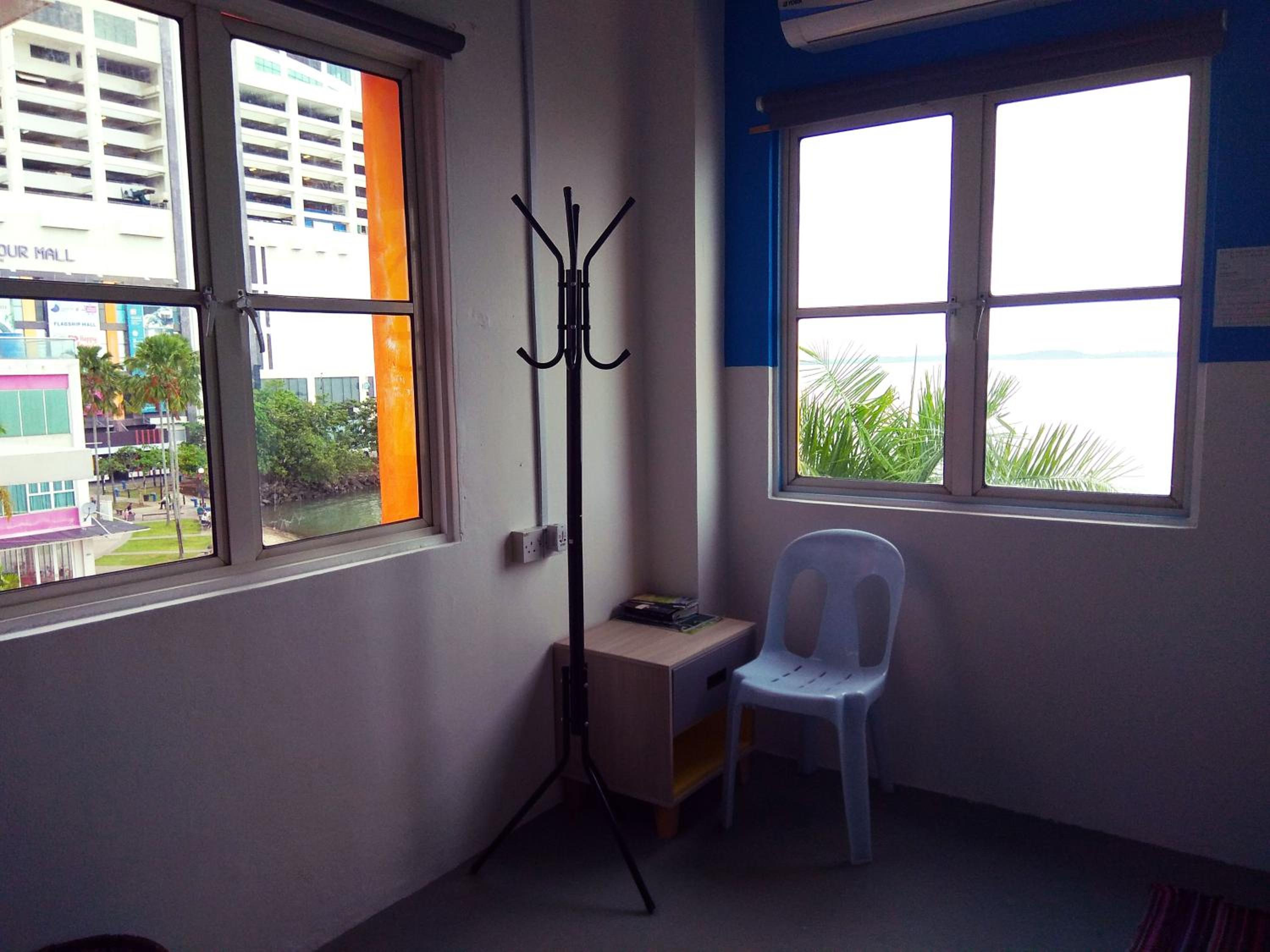 Double Room with Sea View - Photo 5