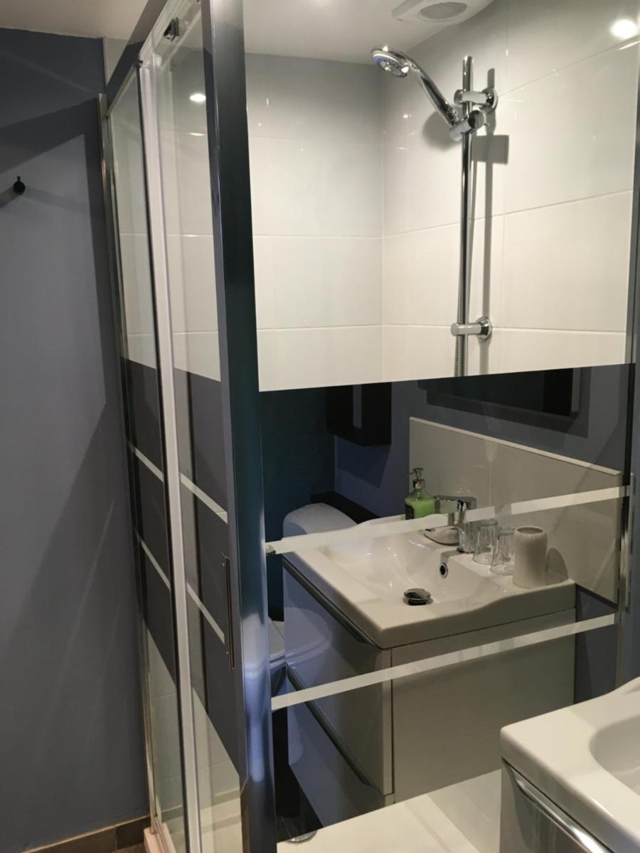 Double Room - Photo 3