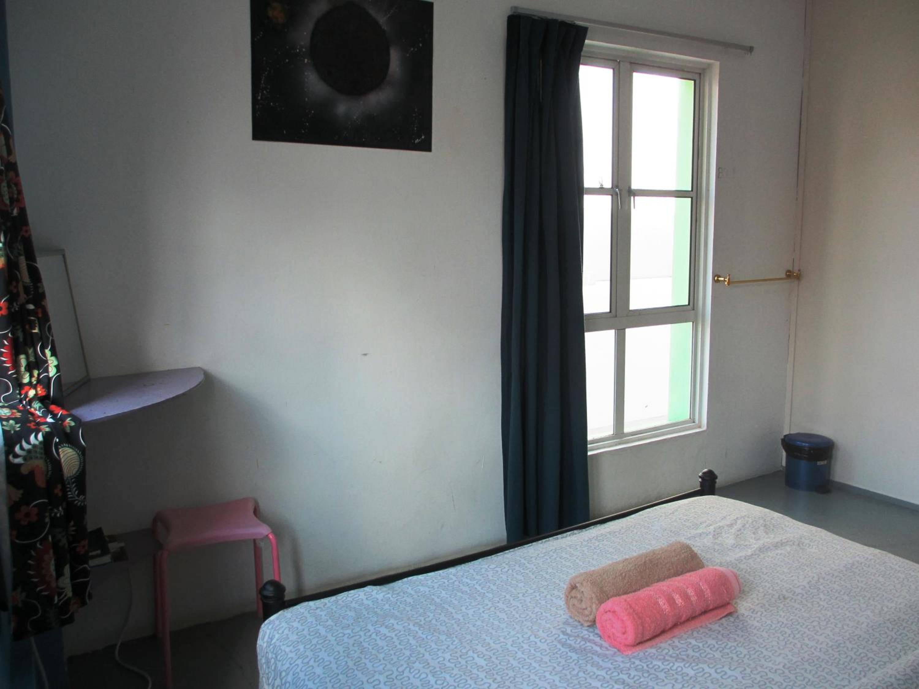 Standard Double Room - Photo 2
