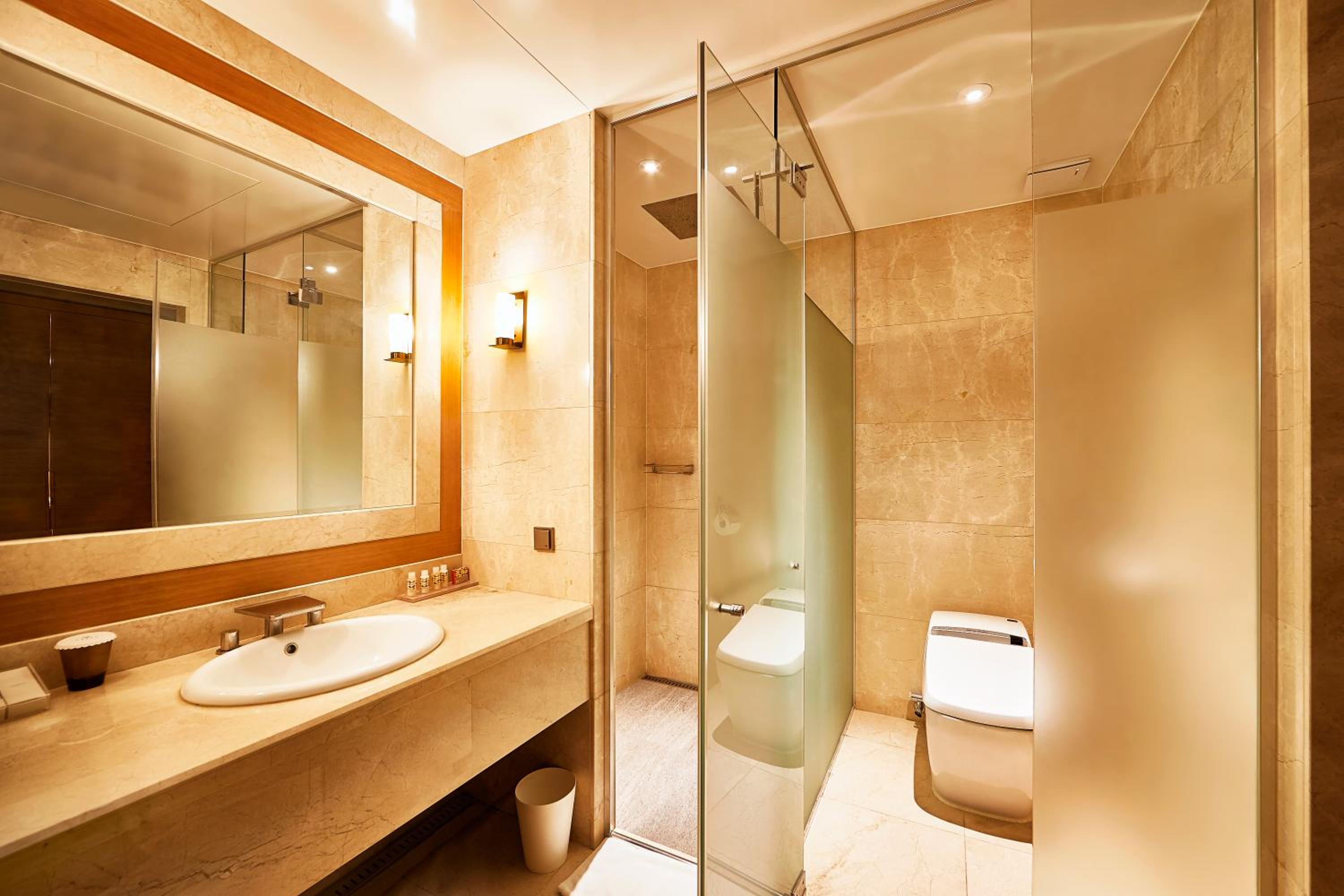 Premier Twin Room photo 2