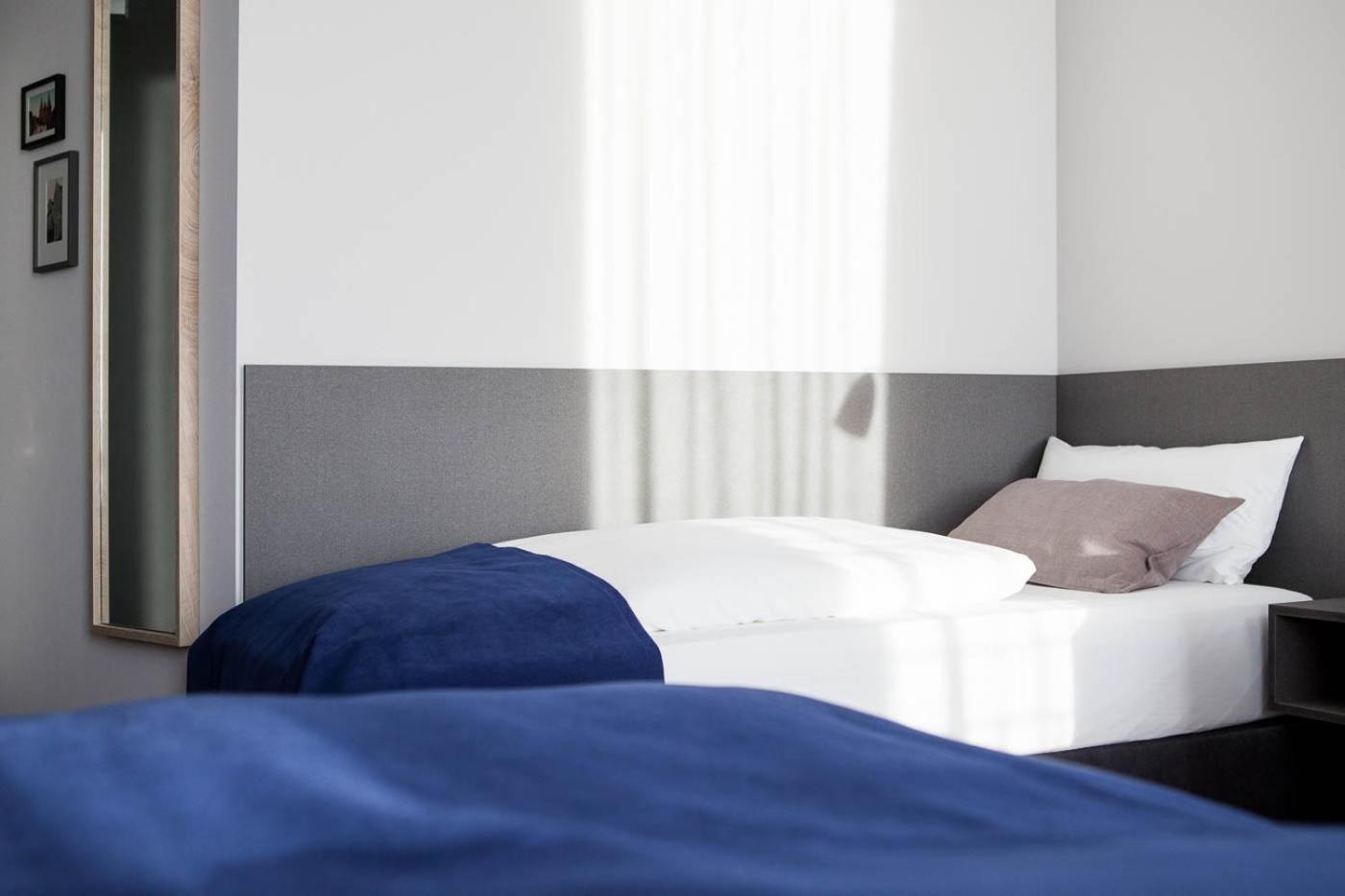 Standard Triple Room - Photo 9
