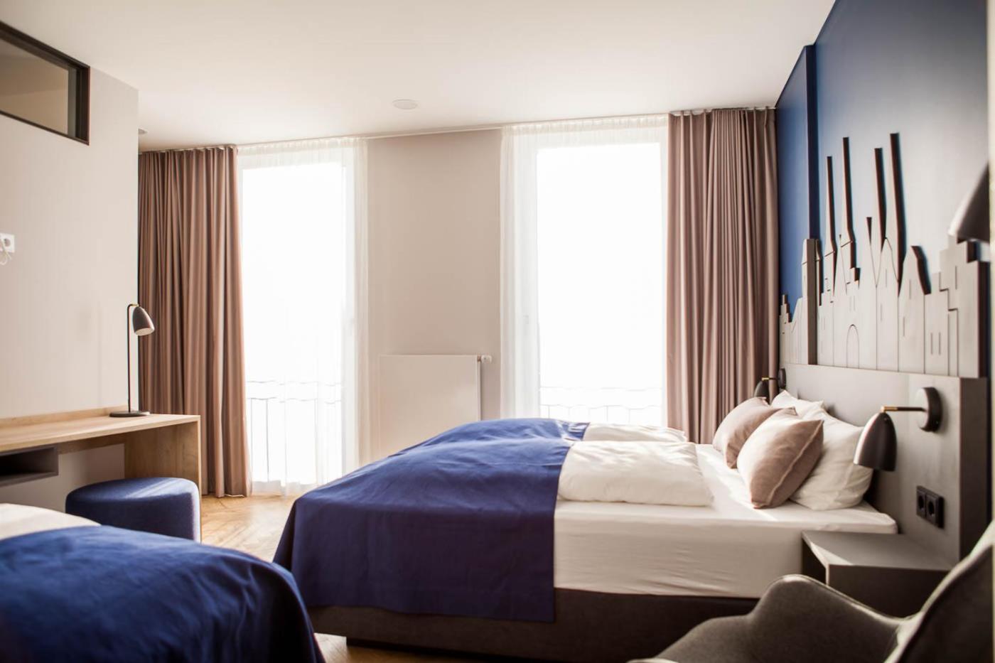 Standard Triple Room - Photo 8