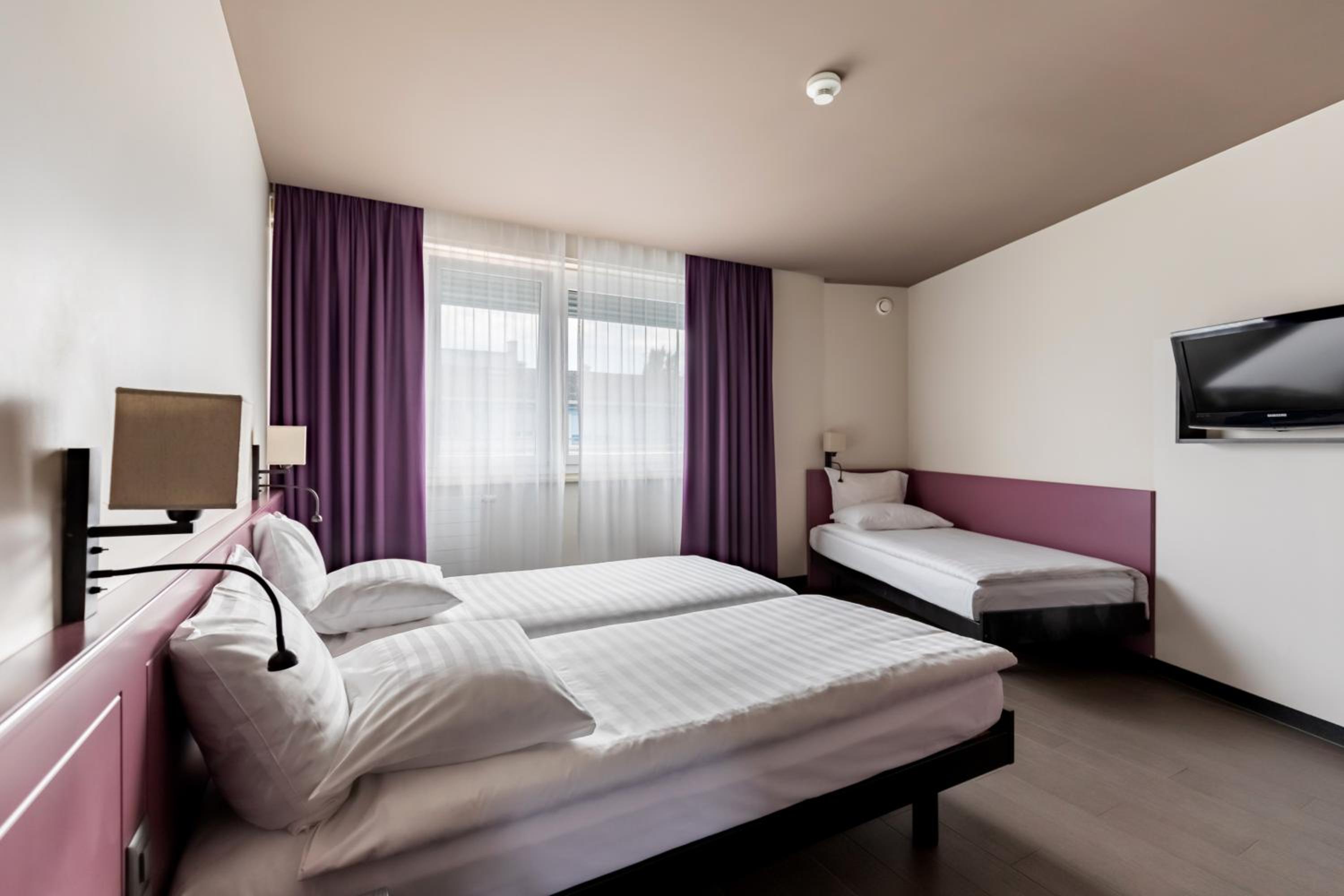 Triple Room - Photo 1
