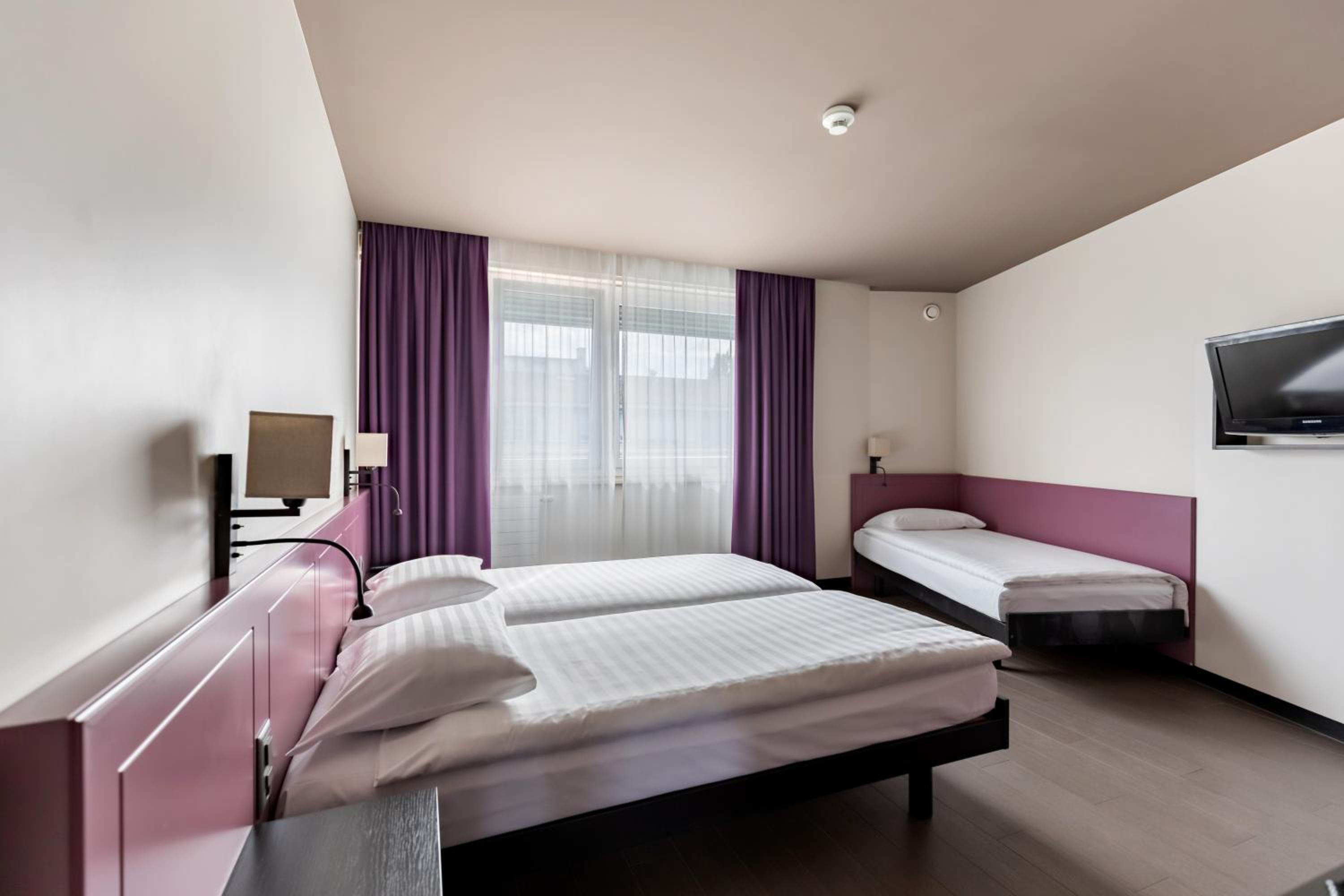 Triple Room - Photo 5