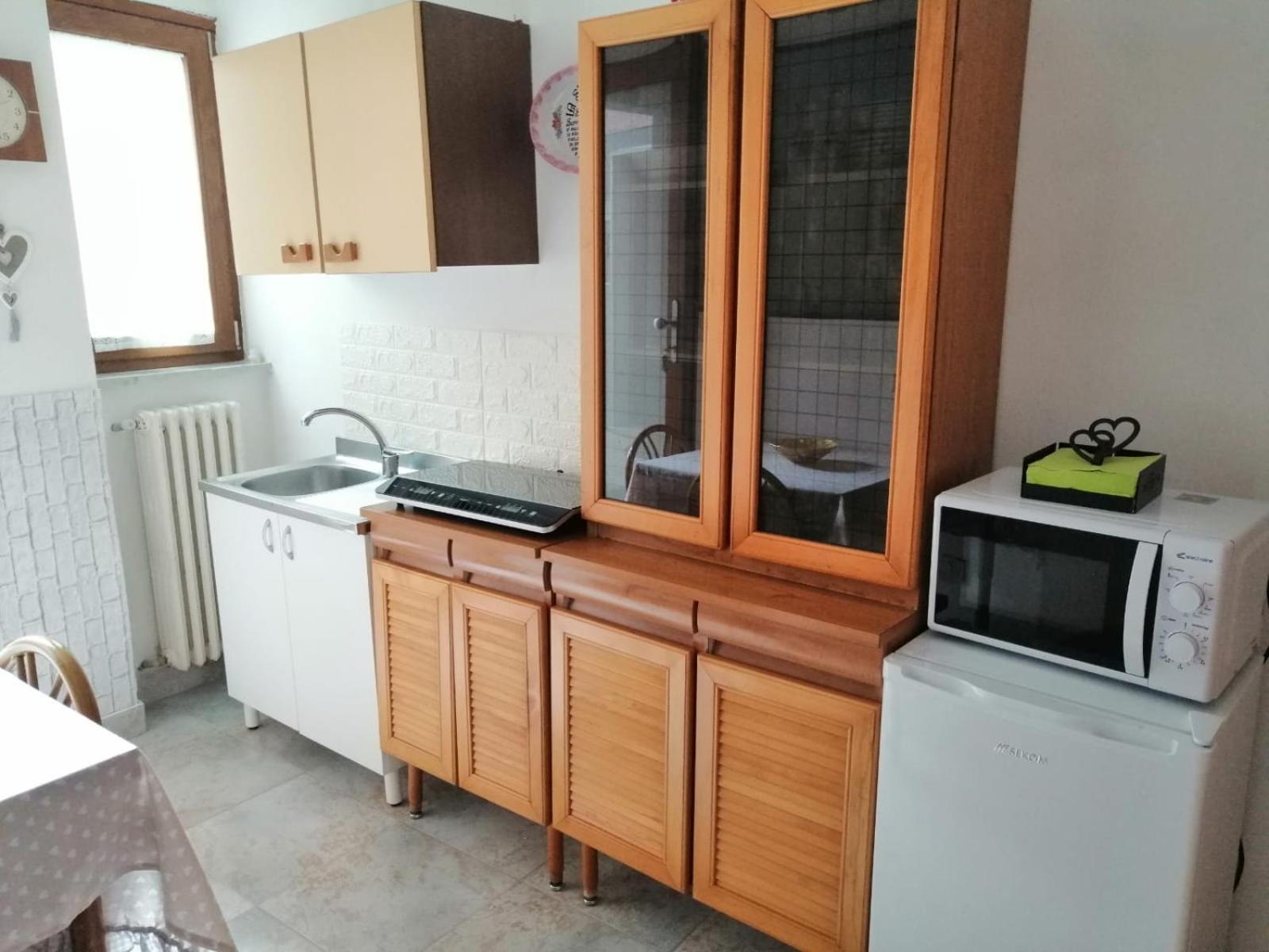 Triple Room with Private Bathroom - Photo 4