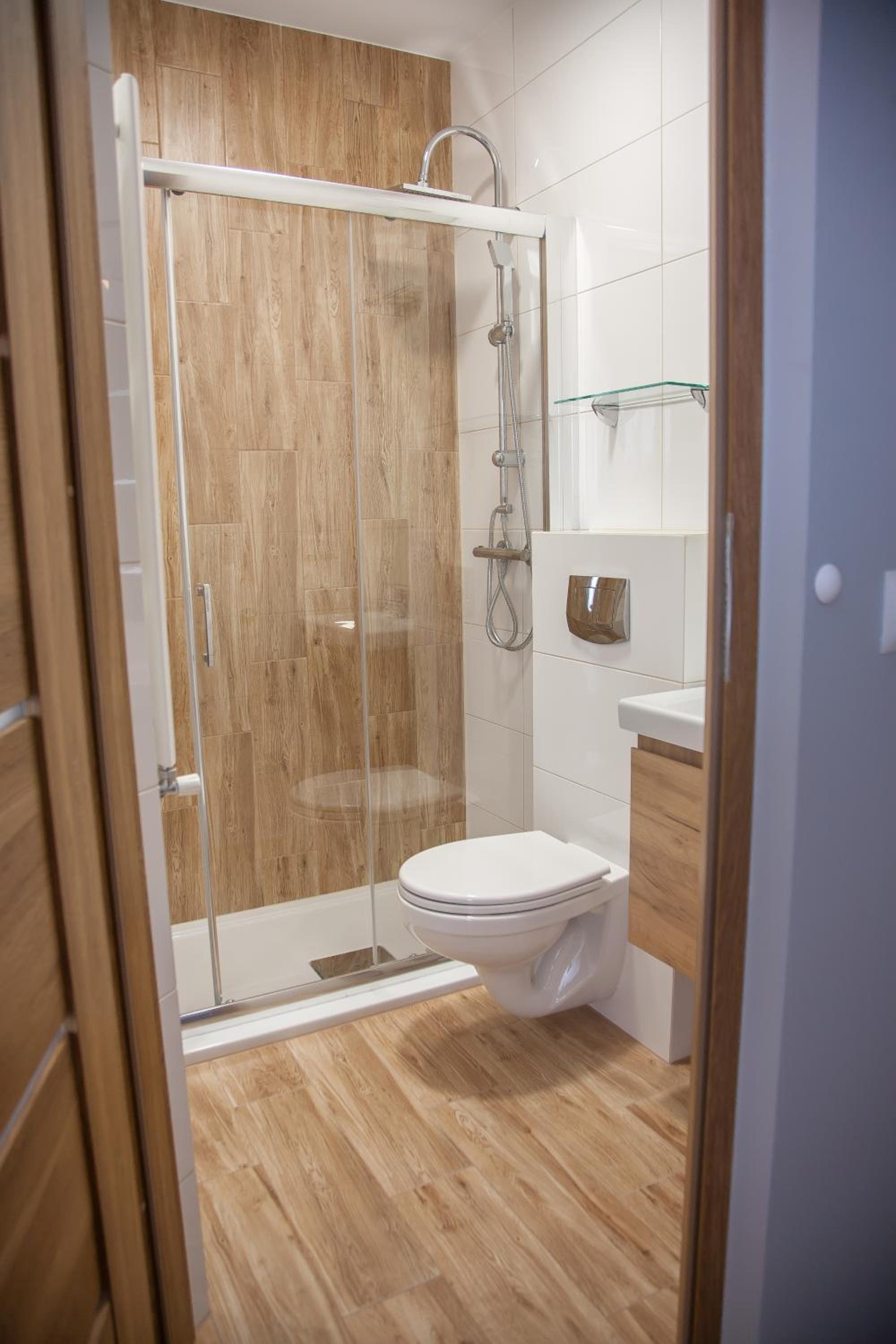 Comfort Triple Room with Shower - Photo 1