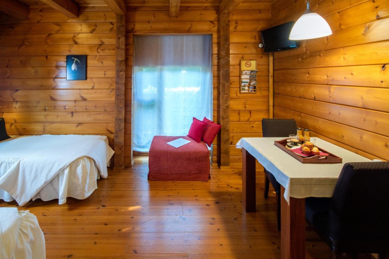 Double or Twin Room - Photo 1
