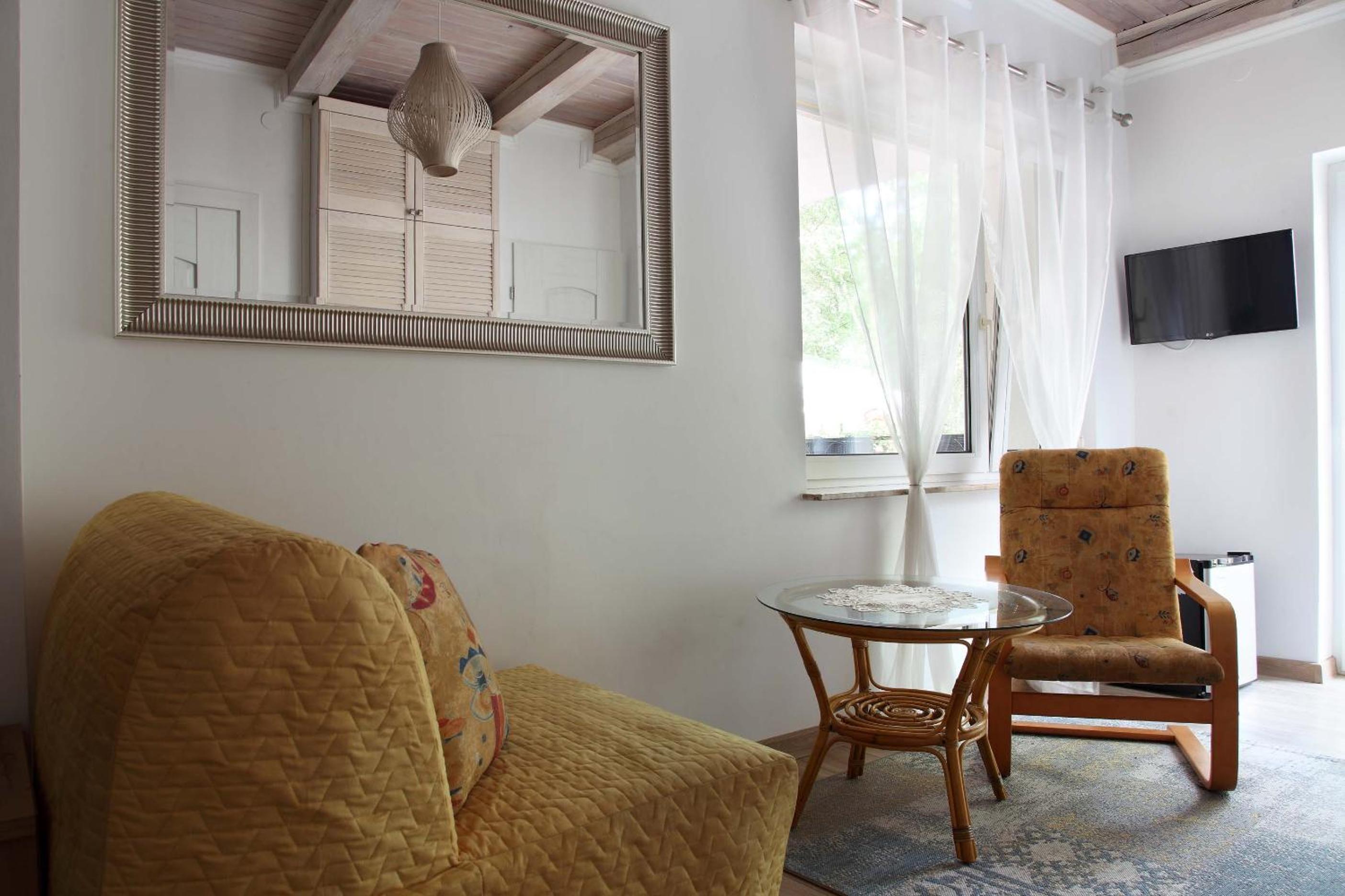 Standard Triple Room - Photo 2