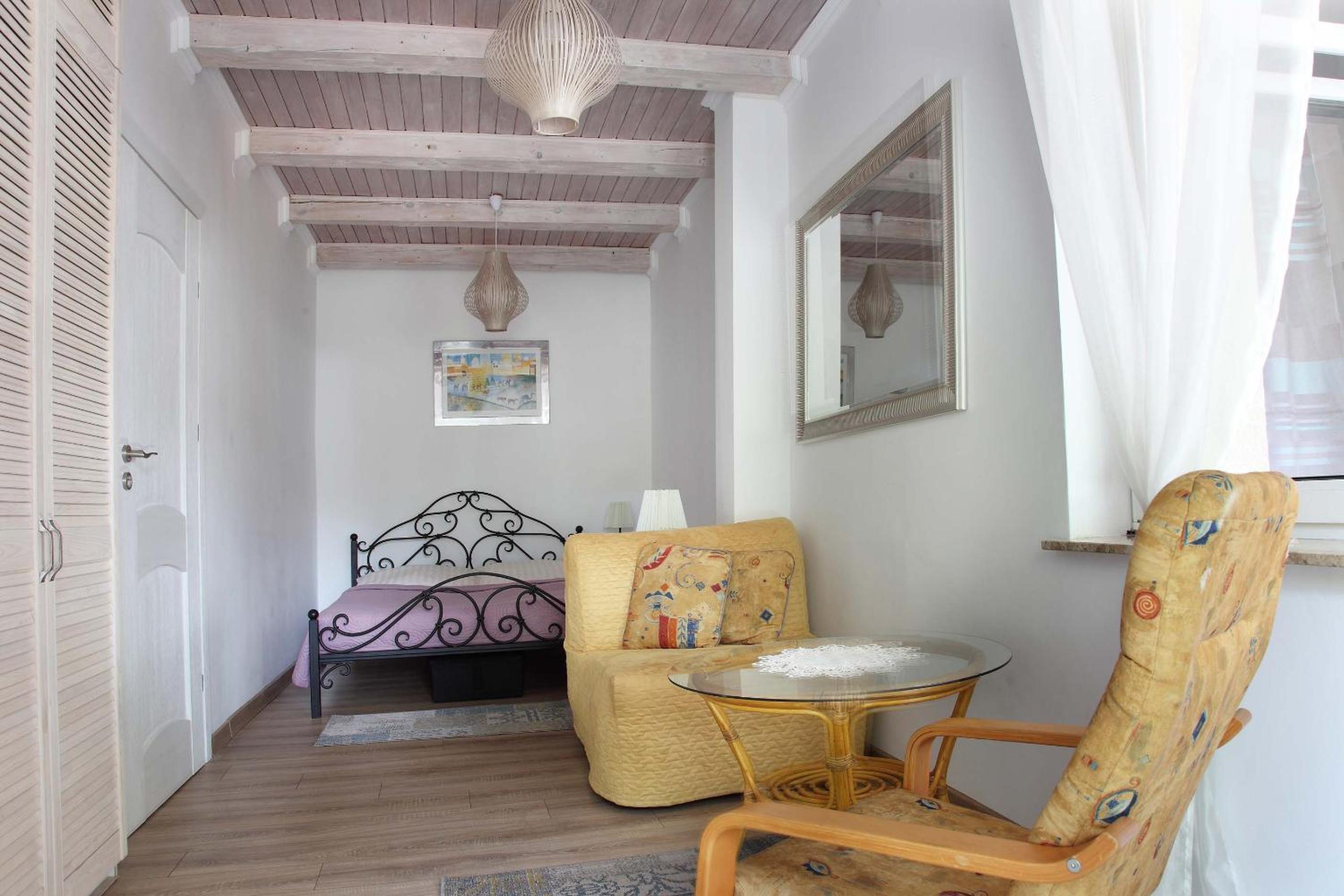 Standard Triple Room - Photo 1