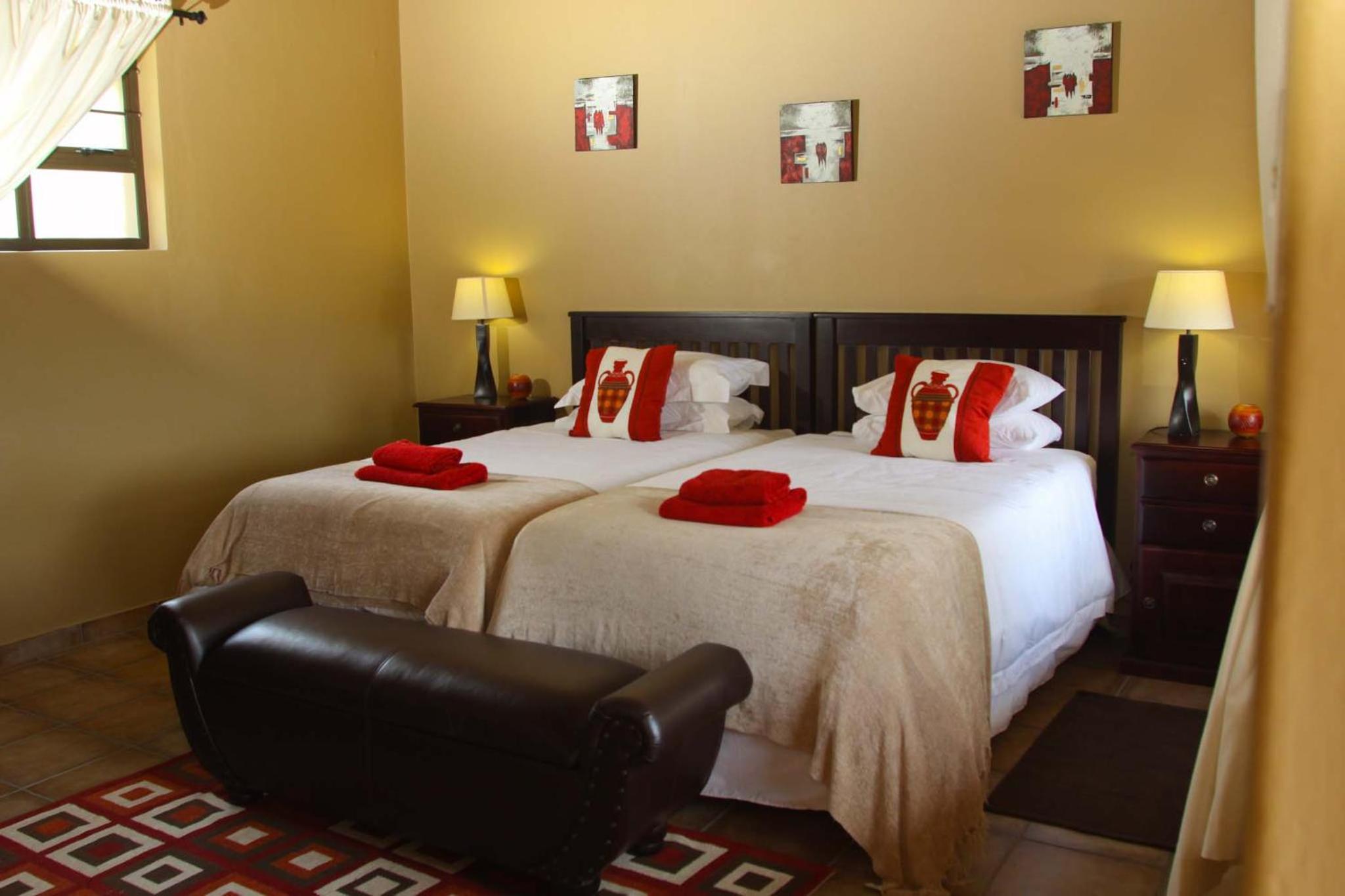 Standard Double or Twin Room photo 2