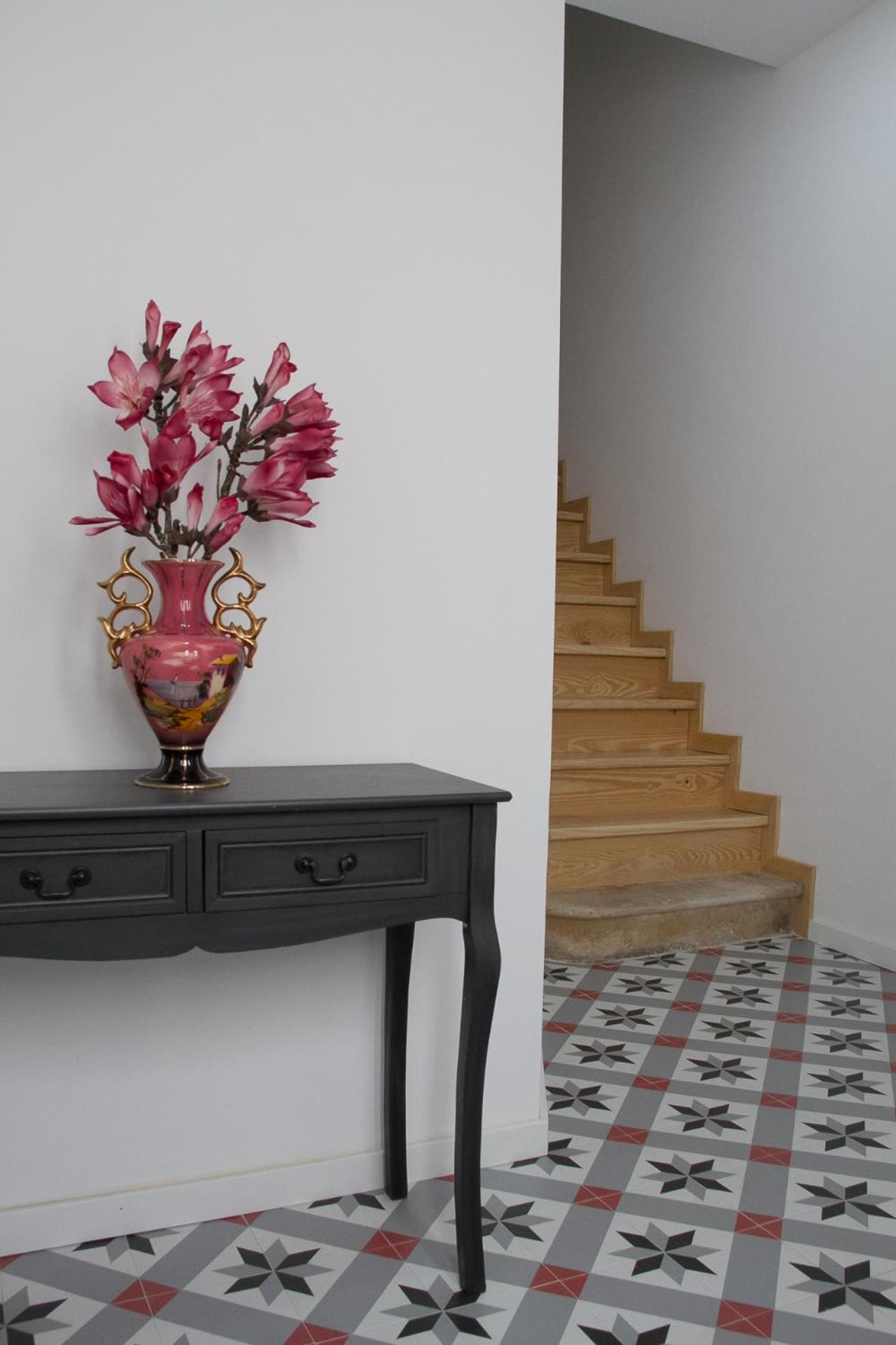 Apartment - Photo 8