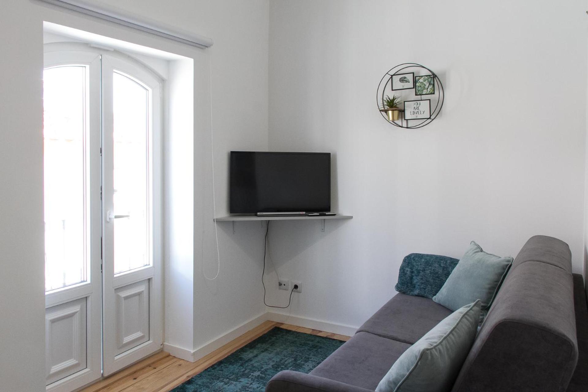 Two-Bedroom Apartment - Photo 13