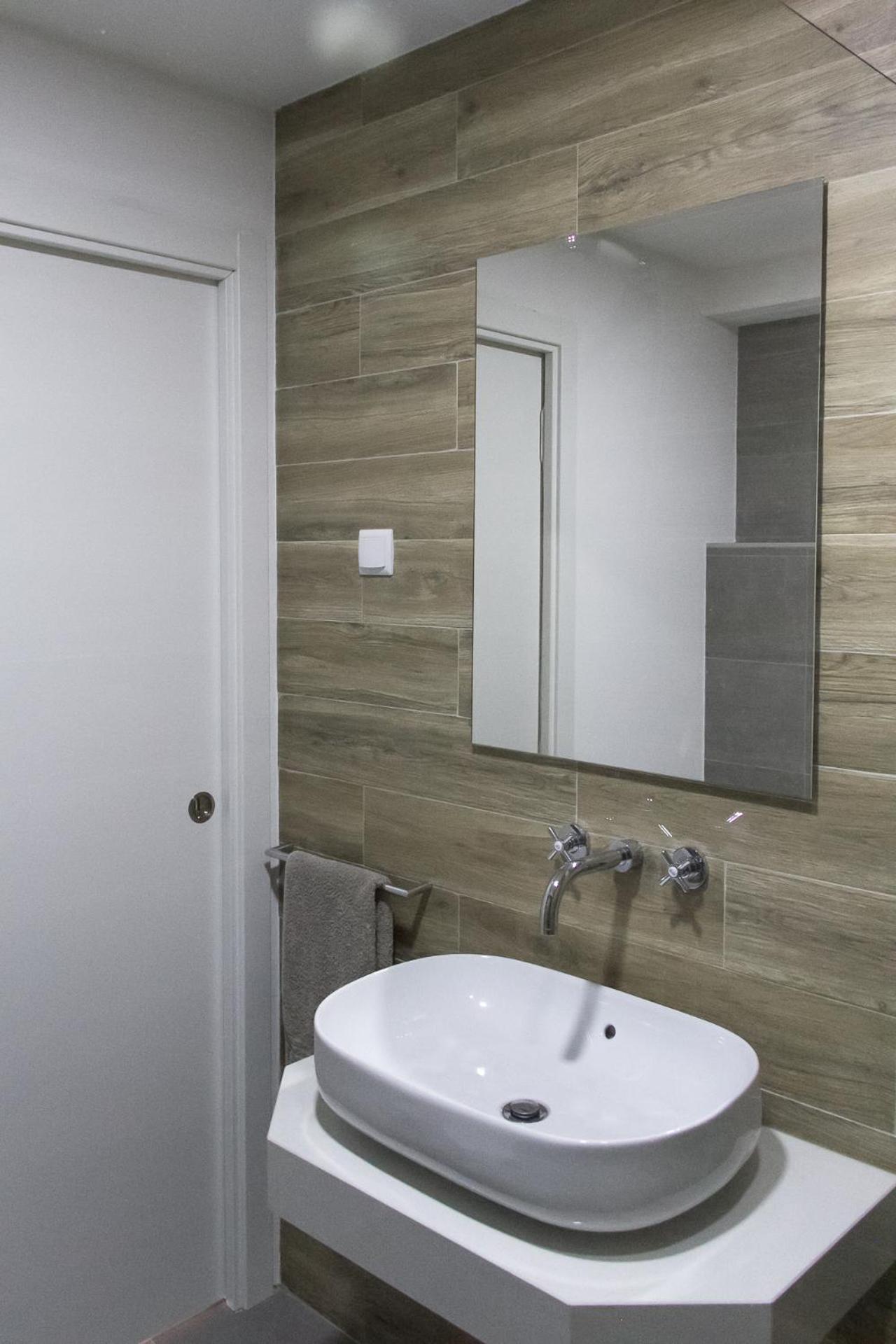 Two-Bedroom Apartment - Photo 31