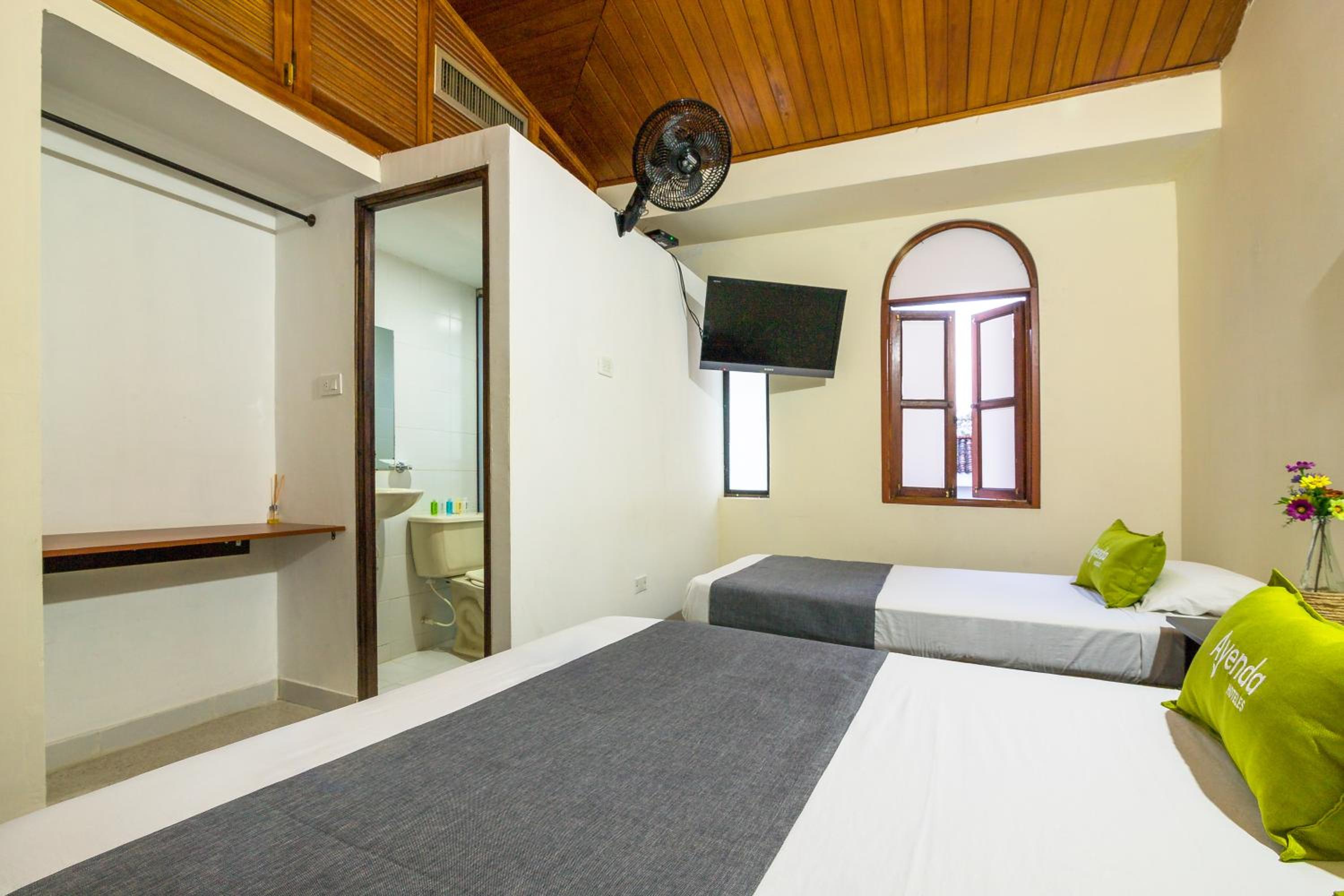 Triple Room