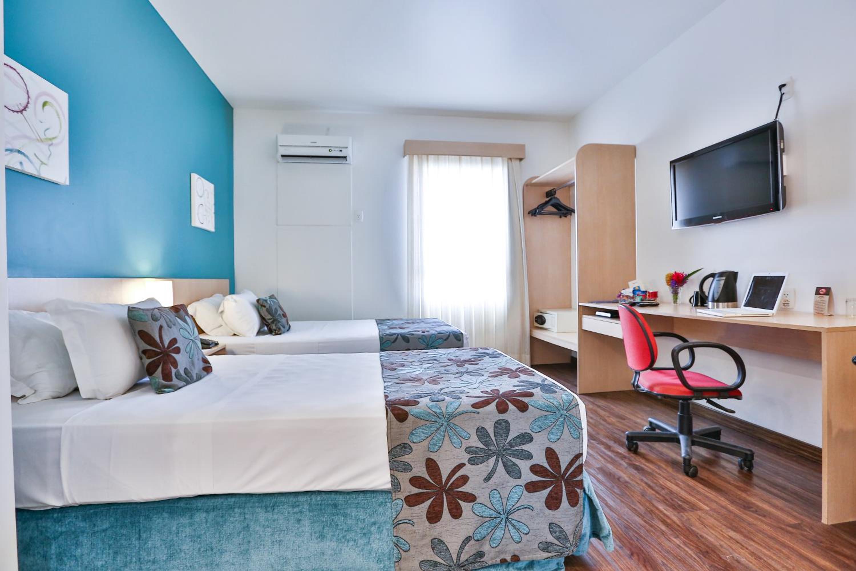 Superior Twin Room - Photo 4