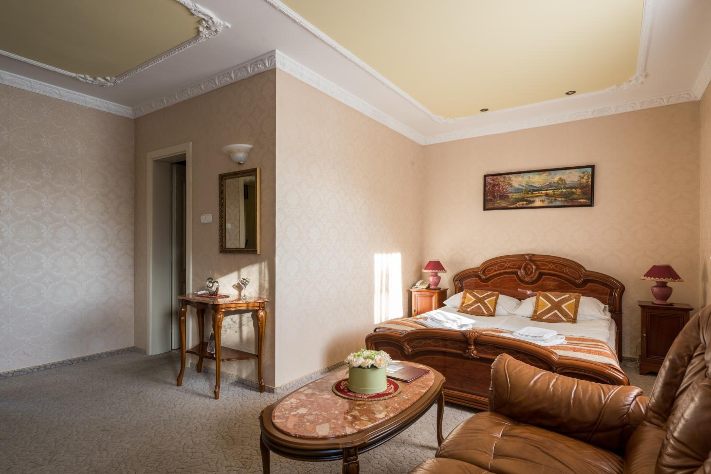 Standard Double Room - Building A - Photo 5