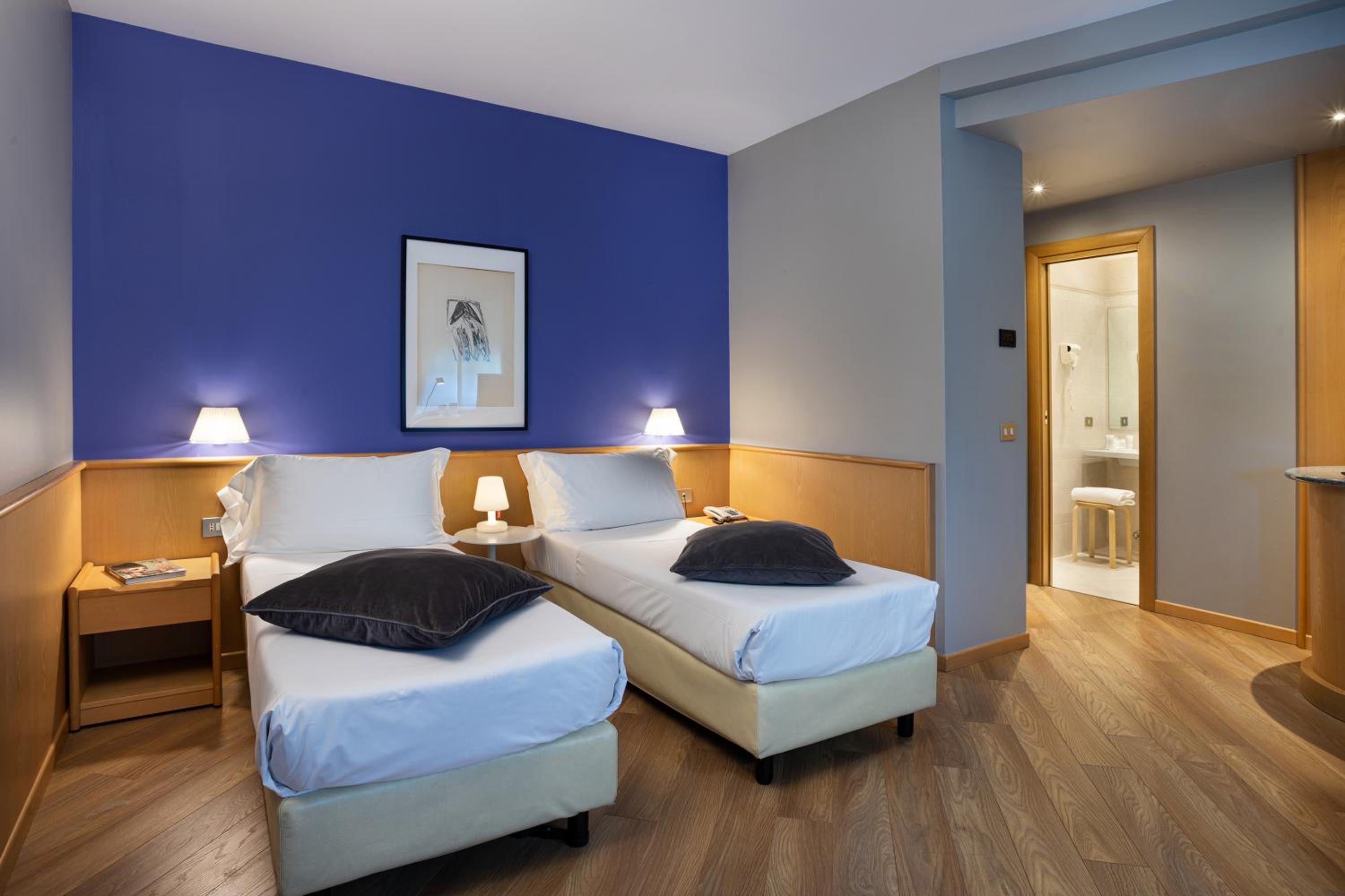 Superior Twin Room - Non-Smoking photo 1
