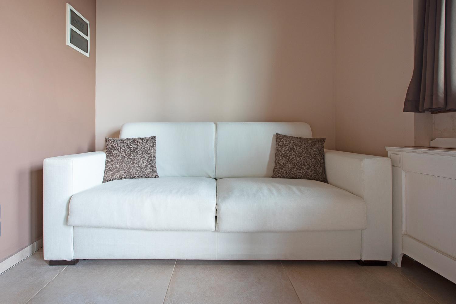 Triple Room with Balcony - Photo 13