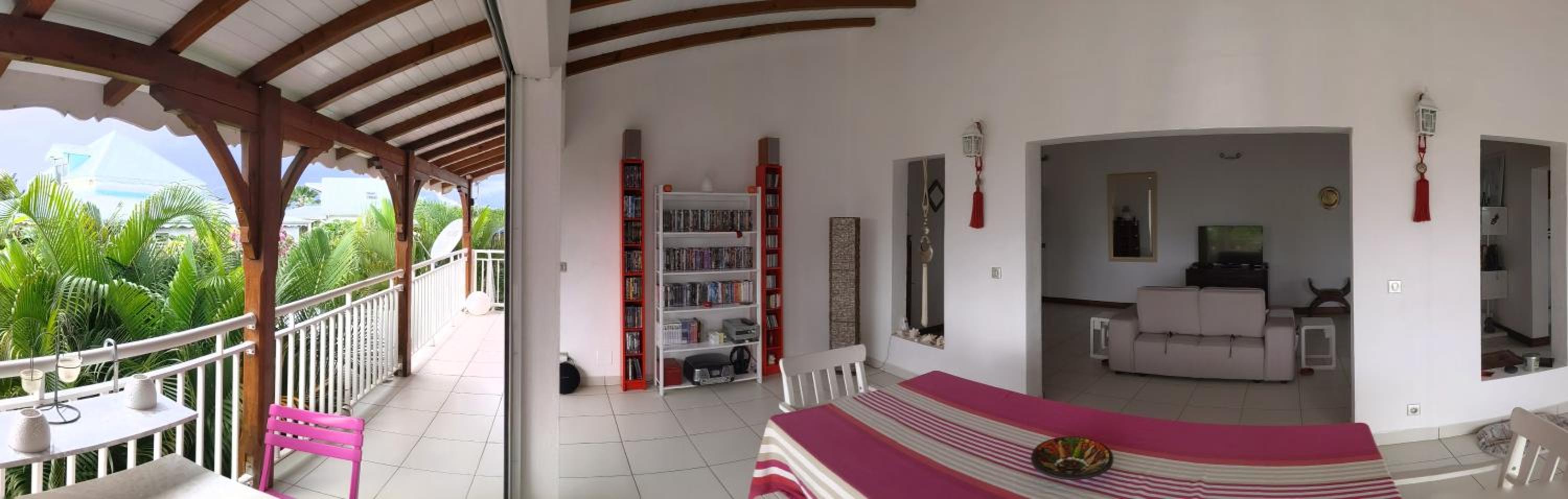 Double Room with Private External Bathroom - Photo 21