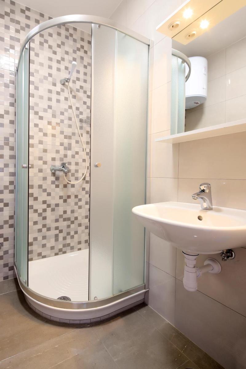 Studio Apartment photo 3