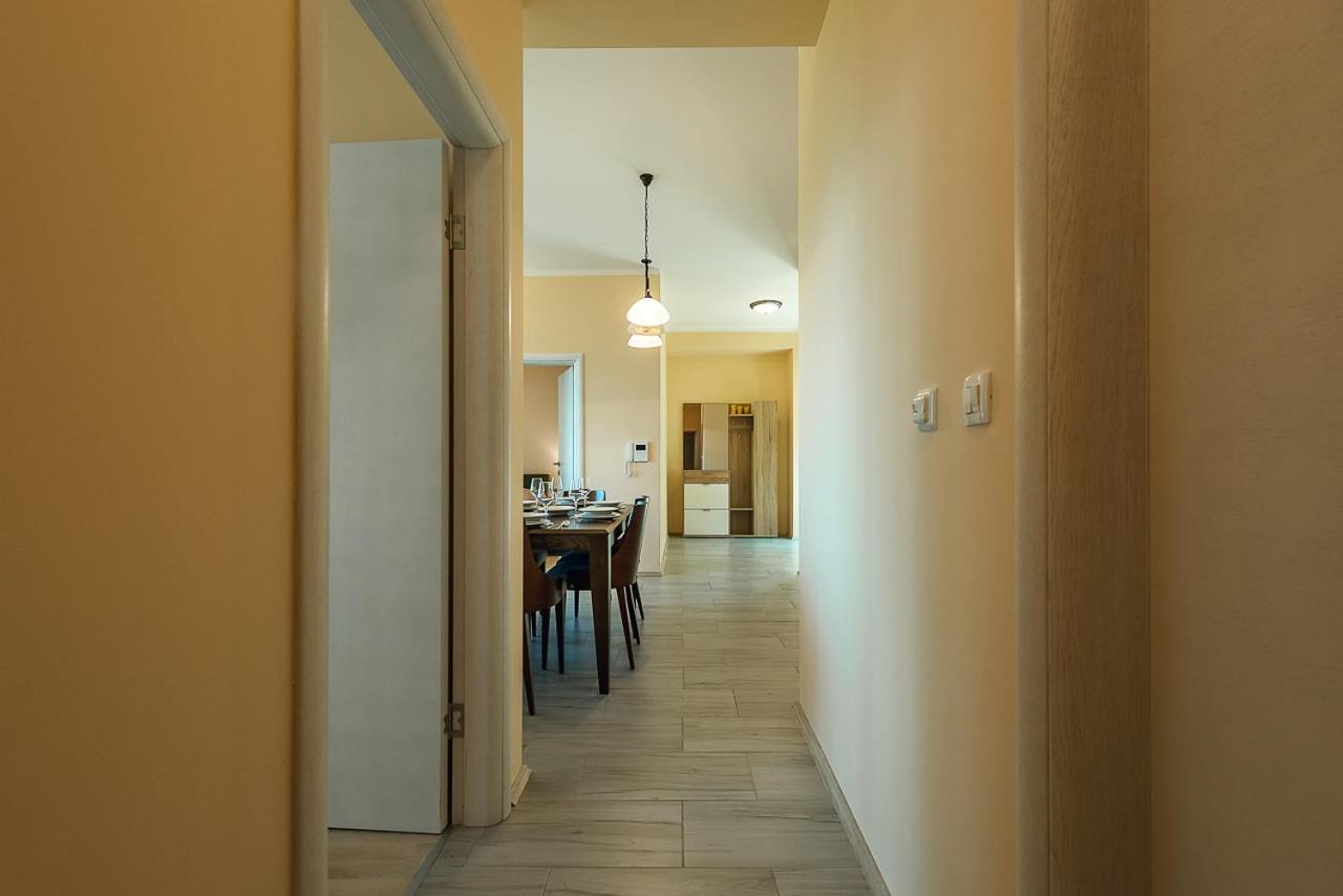 Three-Bedroom Suite photo 3