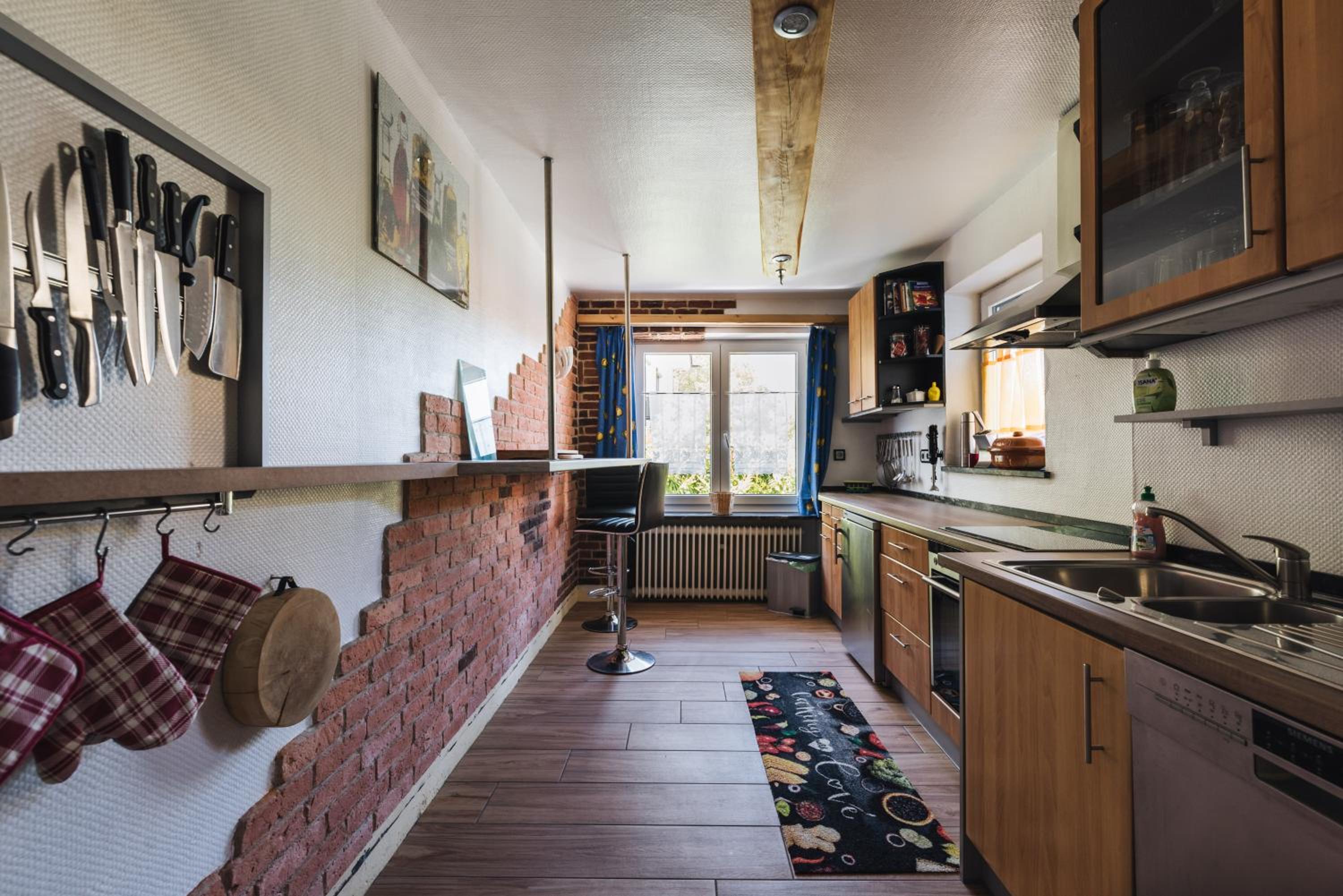 Apartment - Ground Floor photo 3