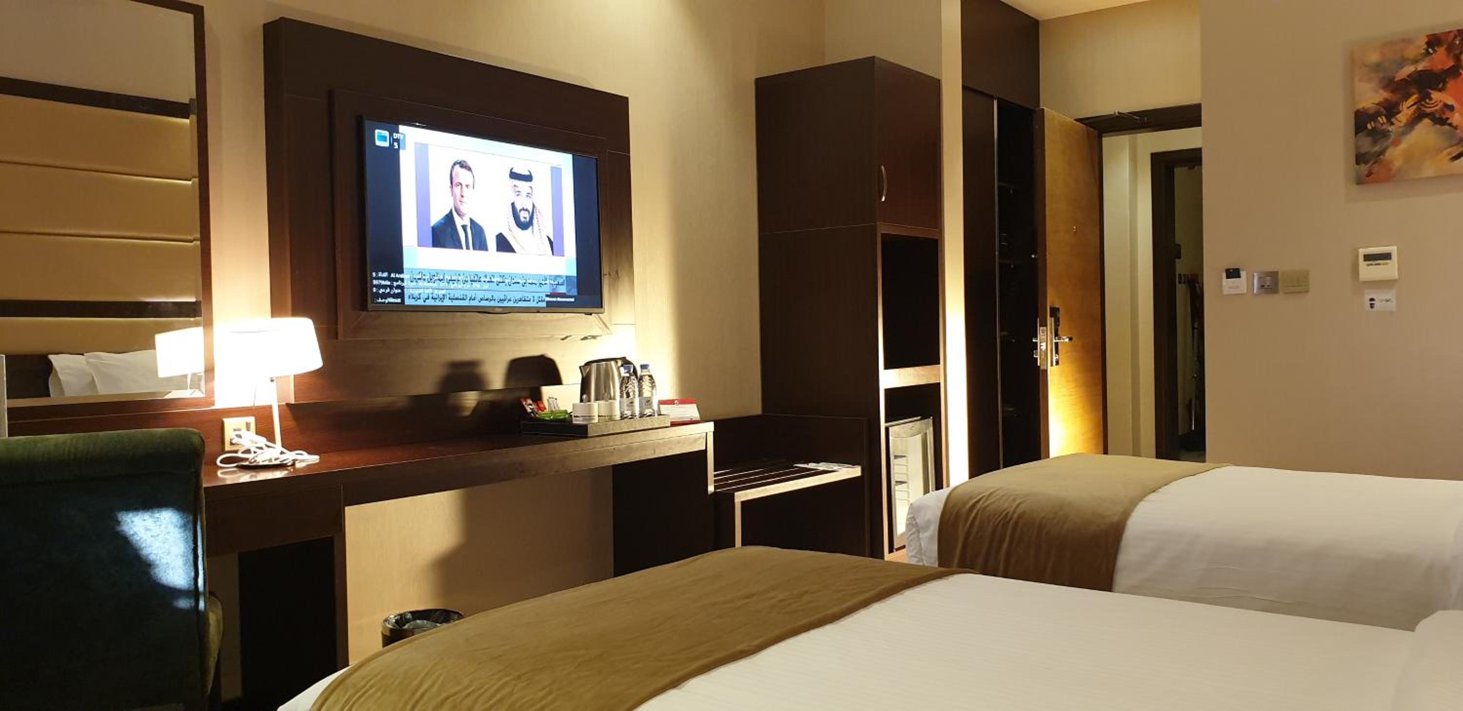 Deluxe Twin Room - Photo 1