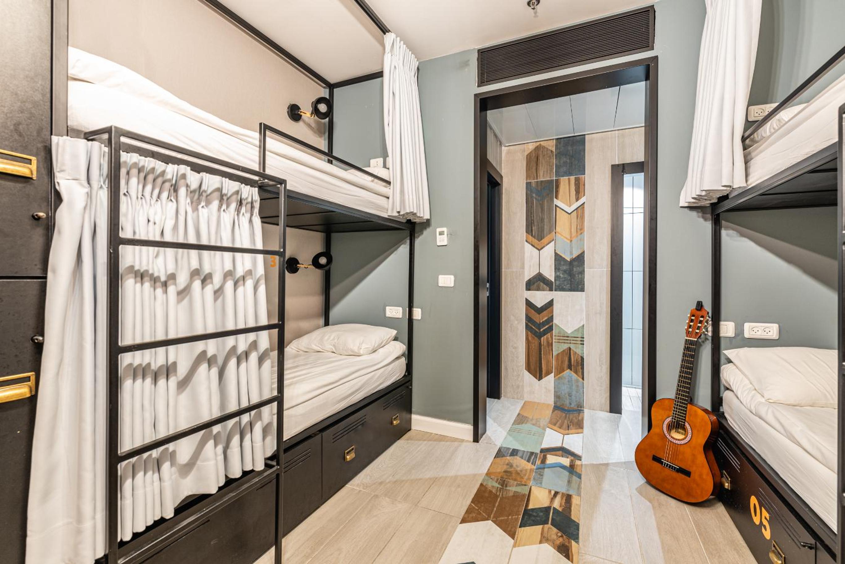 Bed in 8-Bed Mixed Dormitory Room photo 2