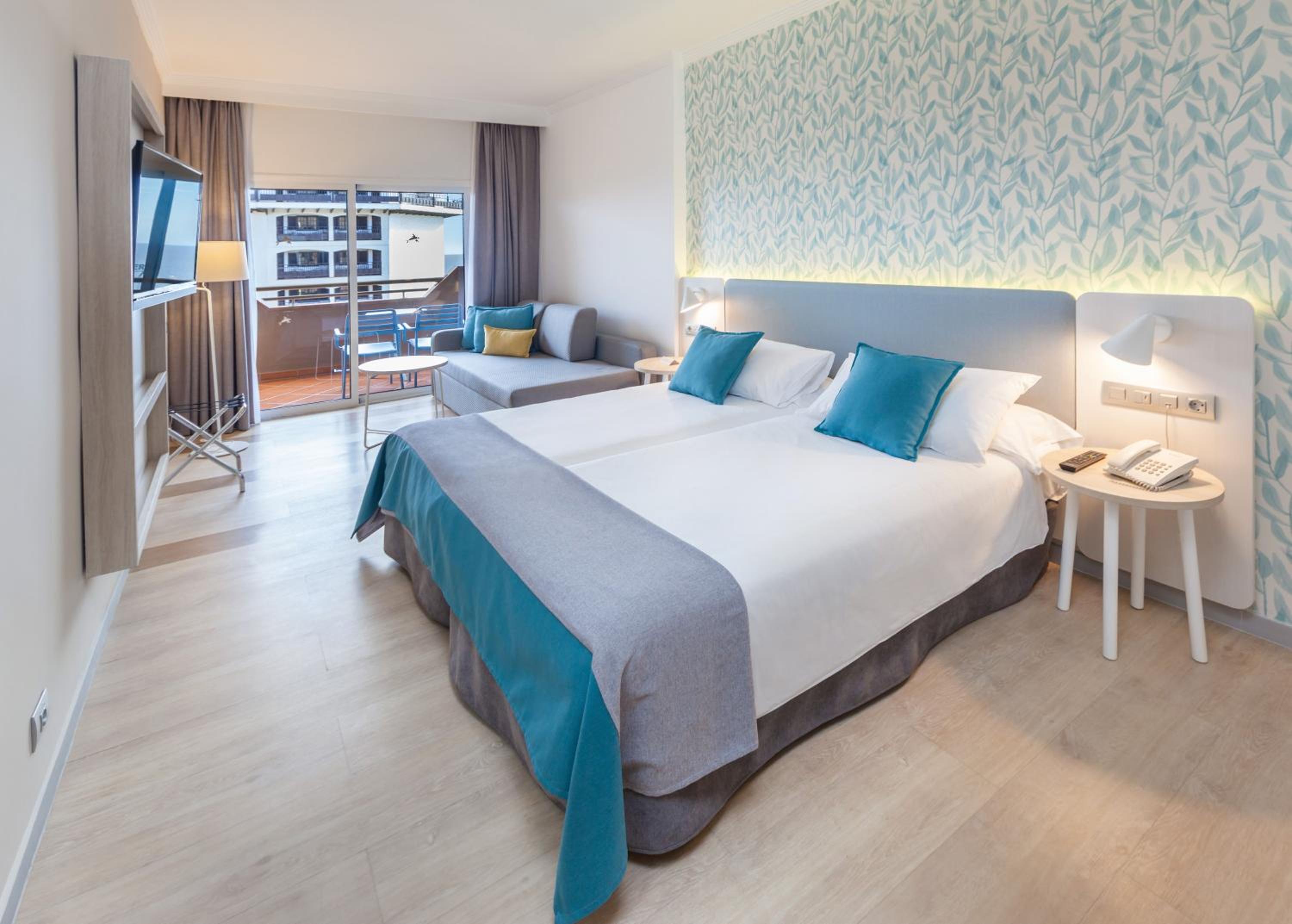 Standard Double Room - Photo 1