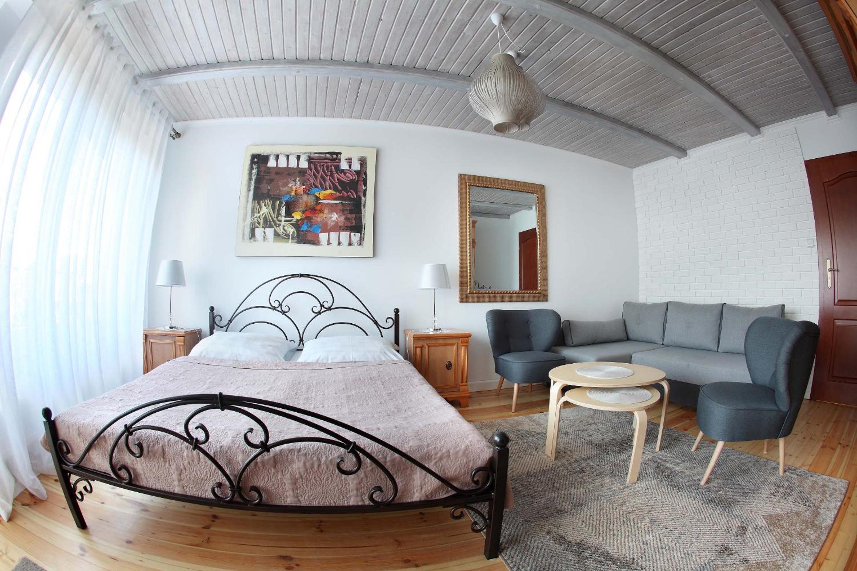 Quadruple Room with Balcony - Photo 1
